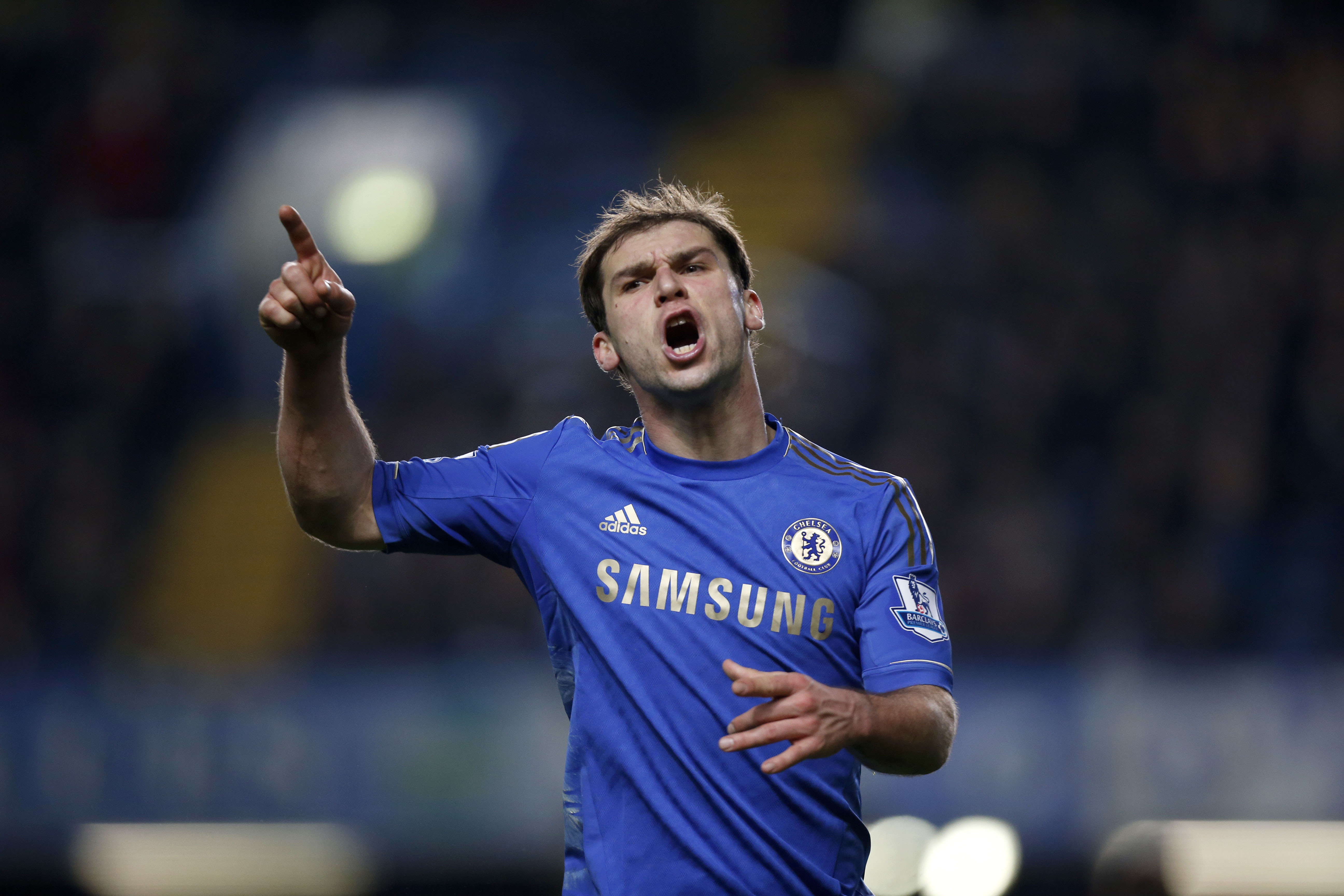 Liverpool, Chelsea, Luis Suarez, Branislav Ivanovic, Bit-attack, Premier League