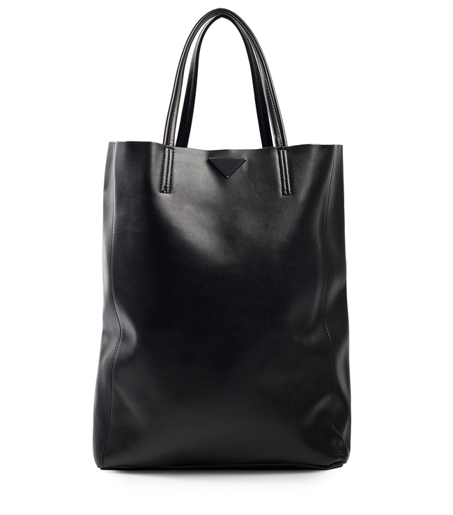 Angelica Blick,  NLY Trend