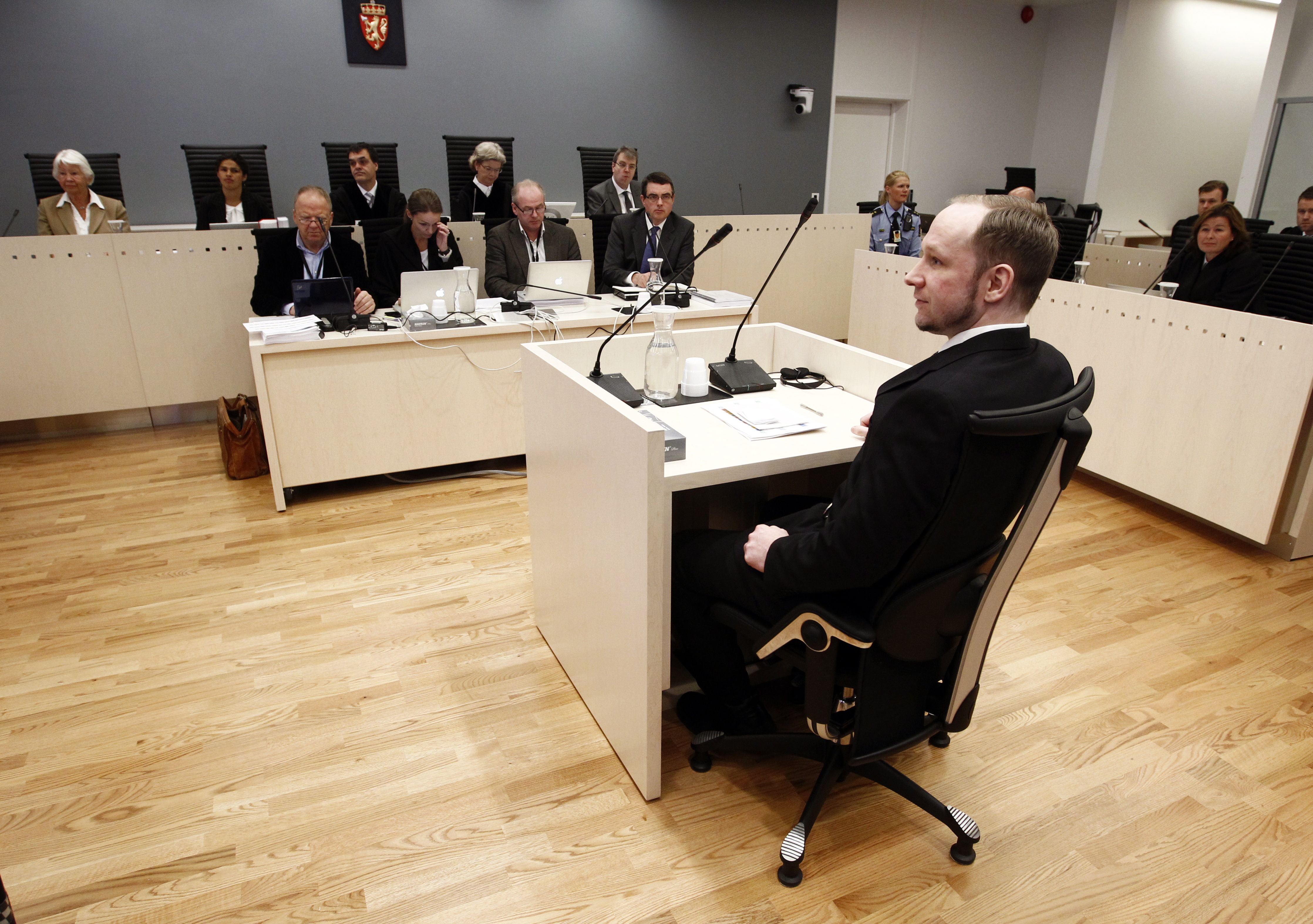 Fjärde Rättegångsdagen, Anders Behring Breivik, Norge, Utøya, Attack, Skottlossning, Terrordåd, Rättegång, Bomb, Bombattentat, Oslo, Kriminellt