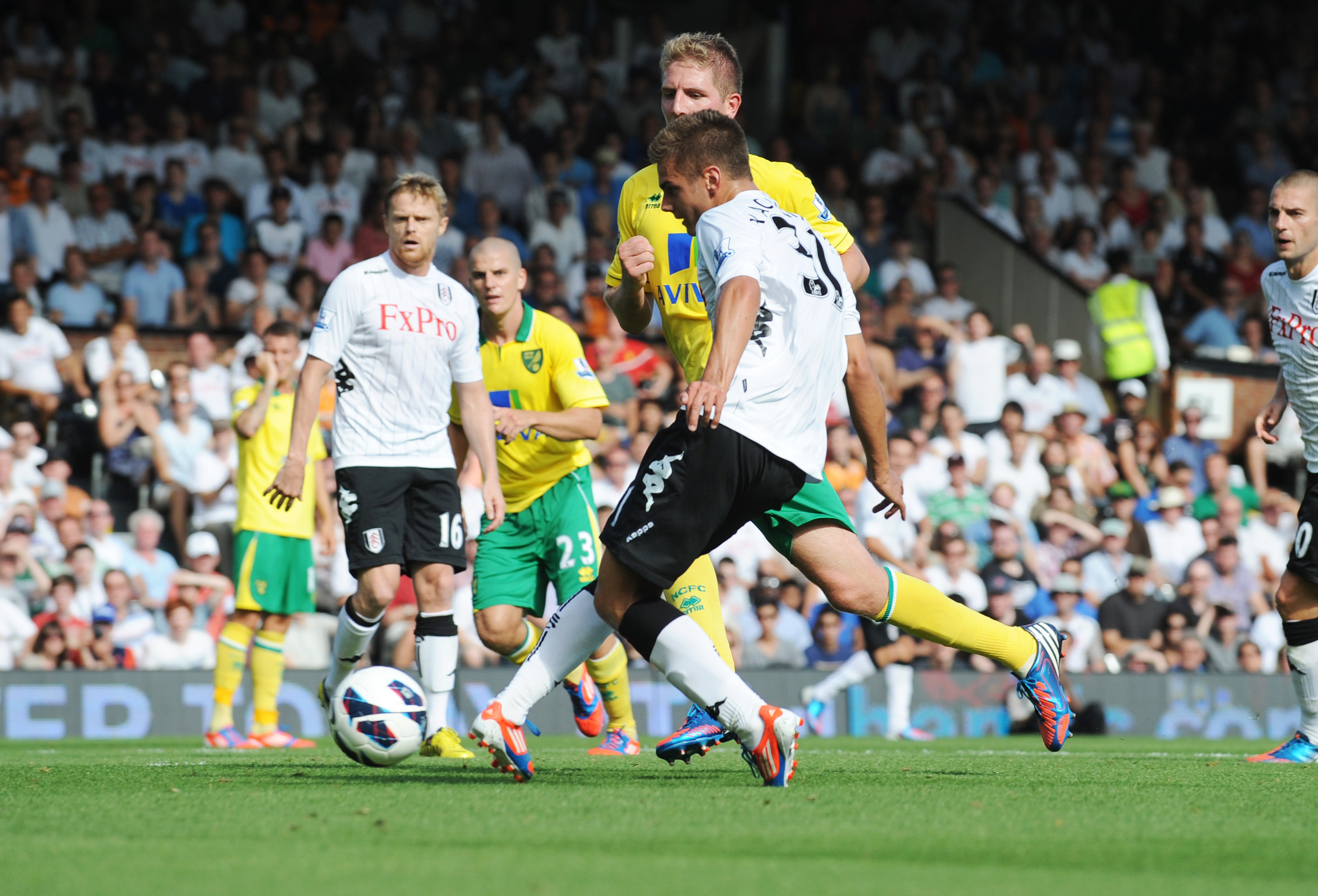 Liverpool, Fulham, Sunderland, Markus Rosenberg, Alexander Kacaniklic, Sebastian Larsson, Jonas Olsson, Premier League, West Bromwich Albion