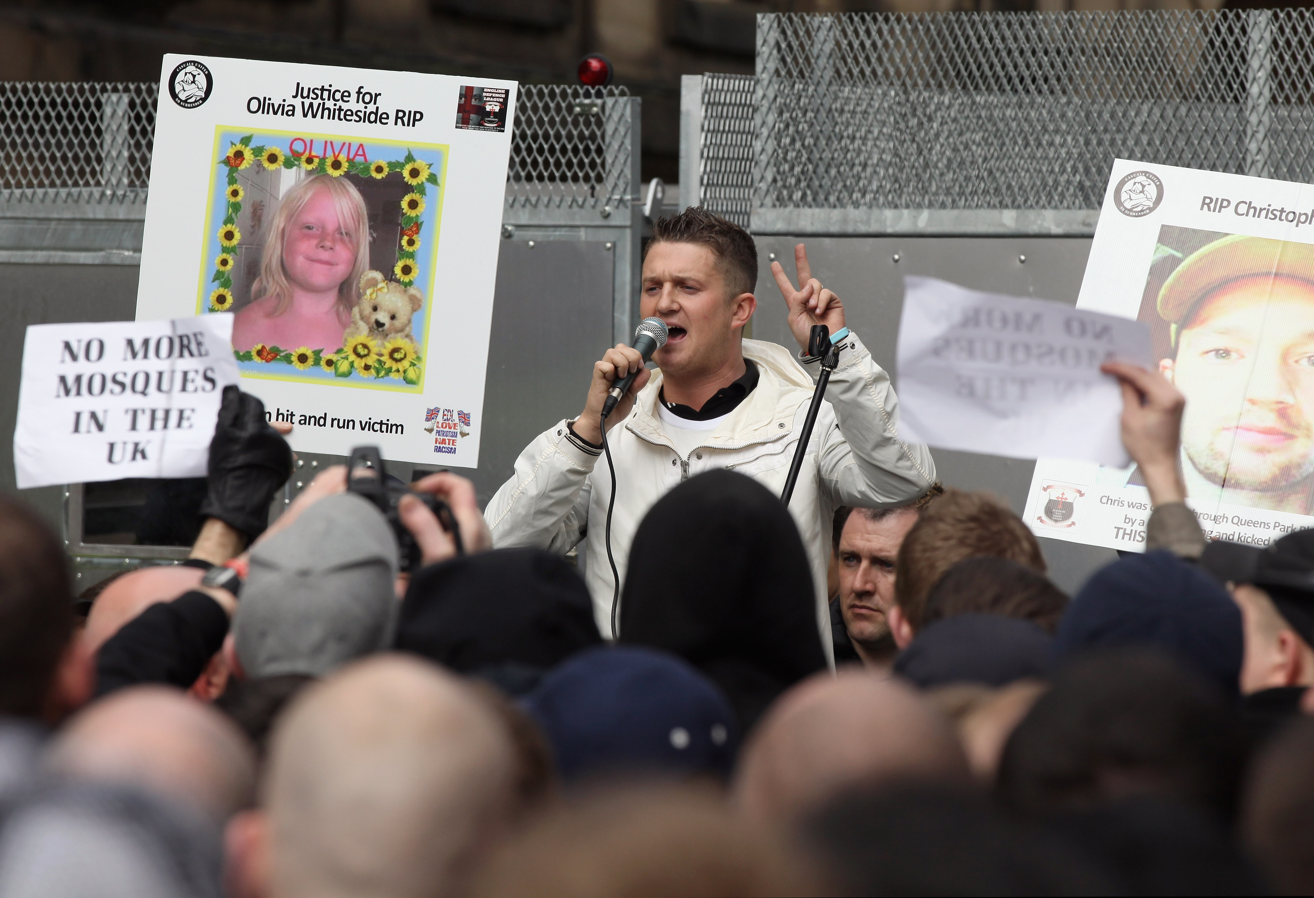 huliganer, Robert Spencer,  Tommy Robinson, Islam, English Defence League,  Pamela Geller,  Counterjihad, Swedish Defence League