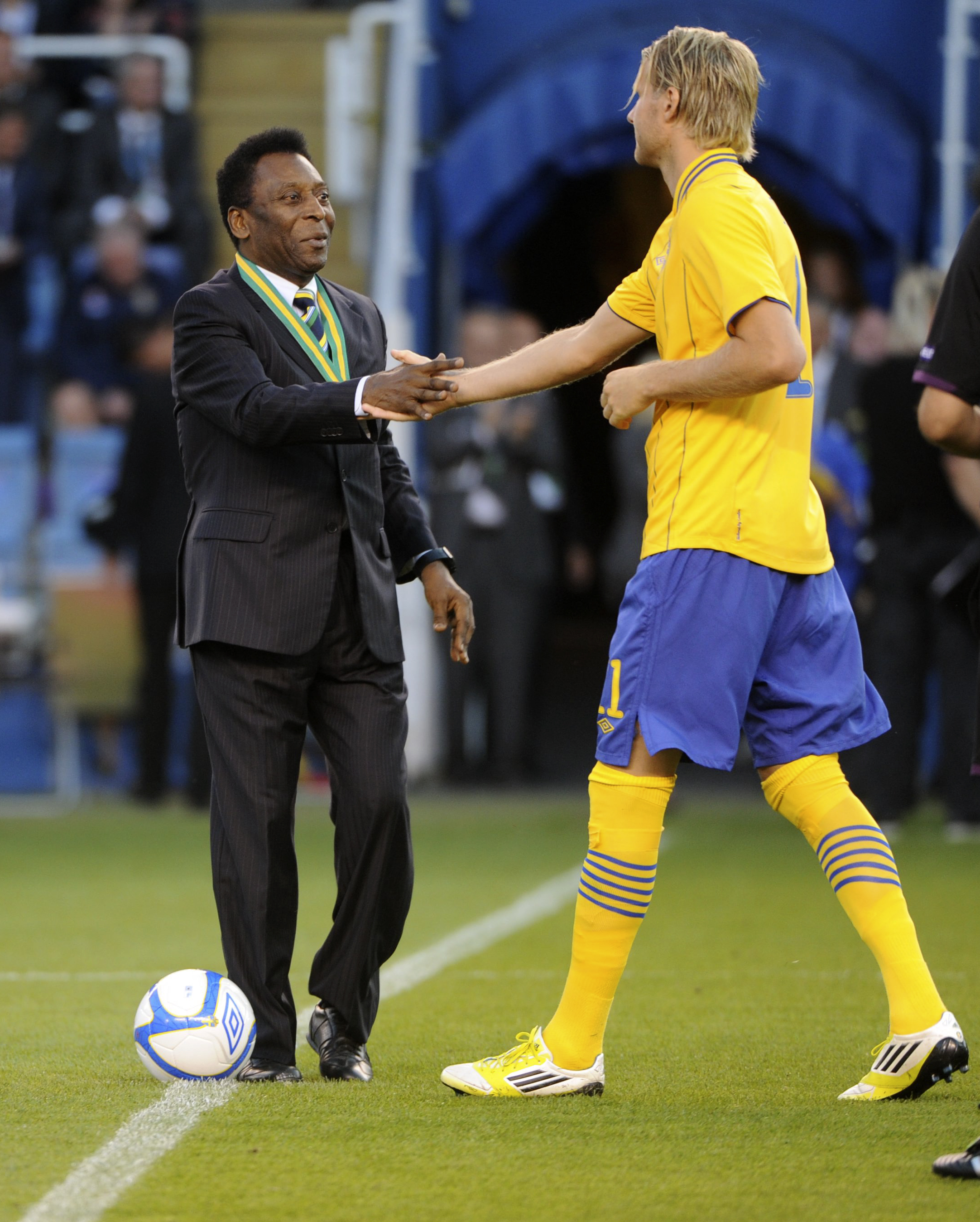 Kungafamiljen, Pelé