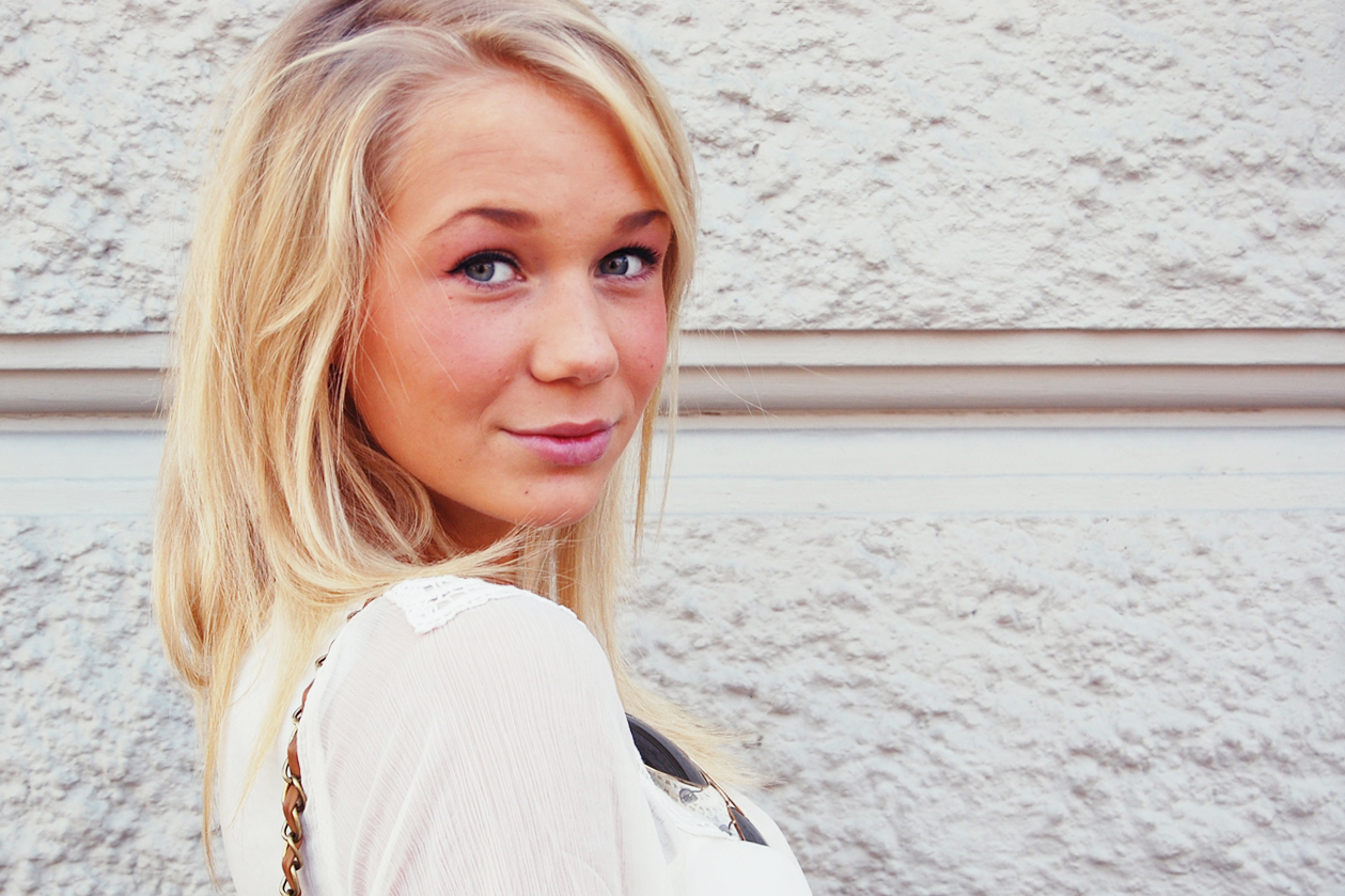 Förlovad, Slut, Ex, Dessie, pojkvän
