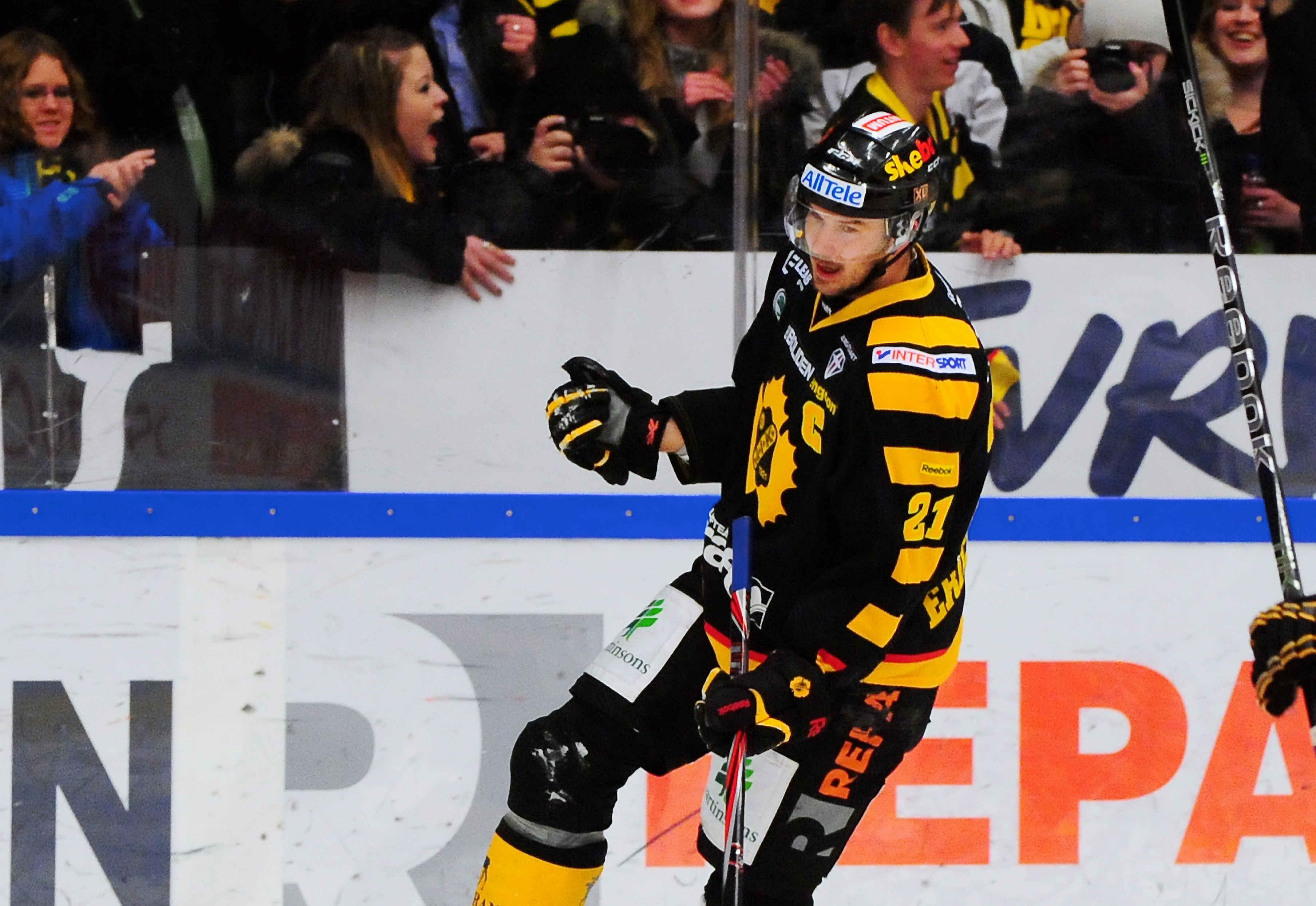 Skelleftea, Pierre-Edouard Bellemare, Jimmie Ericsson, Skada
