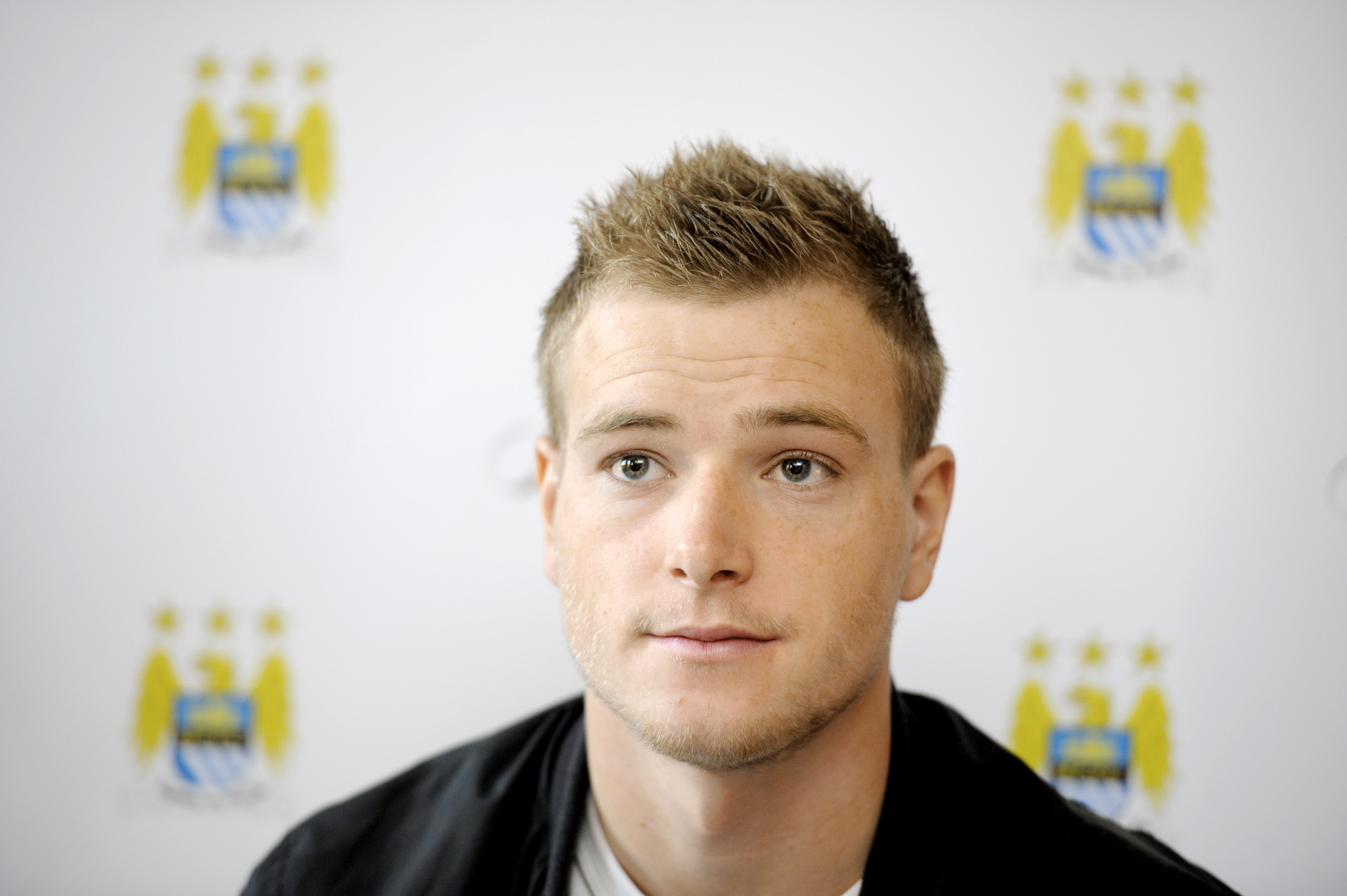 Skada, John Guidetti, Övergång, Låneavtal, Manchester City, Siena