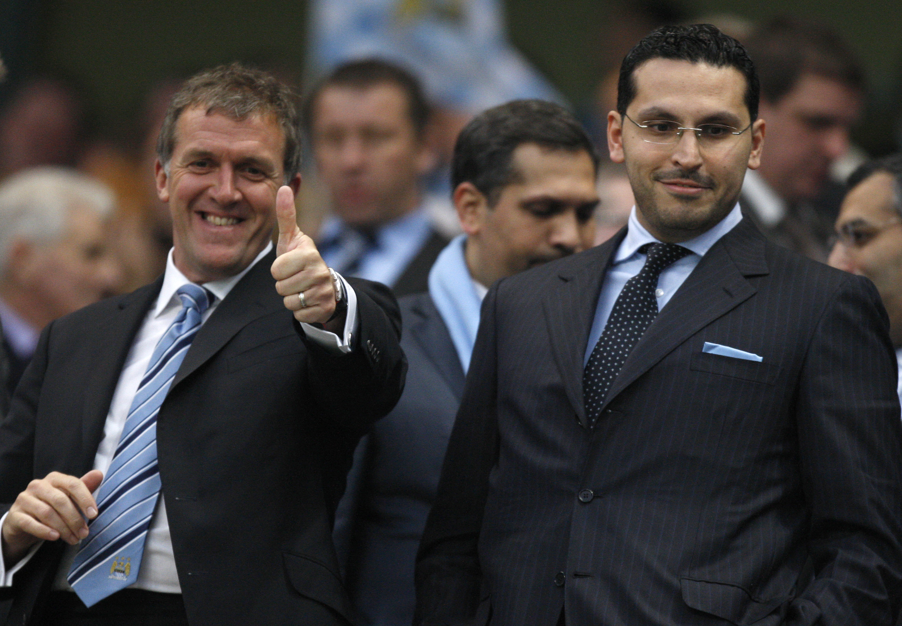 Lionel Messi, Premier League, Sheikh Mansour, Robinho, Manchester City, Garry Cook