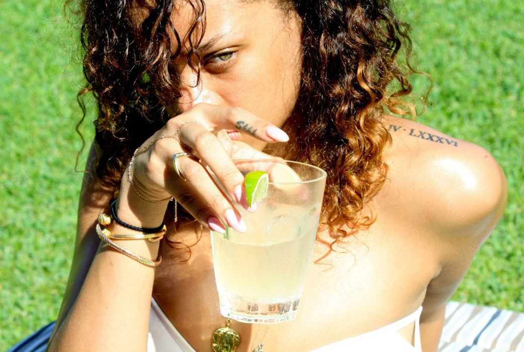 Rihanna, Cannabis