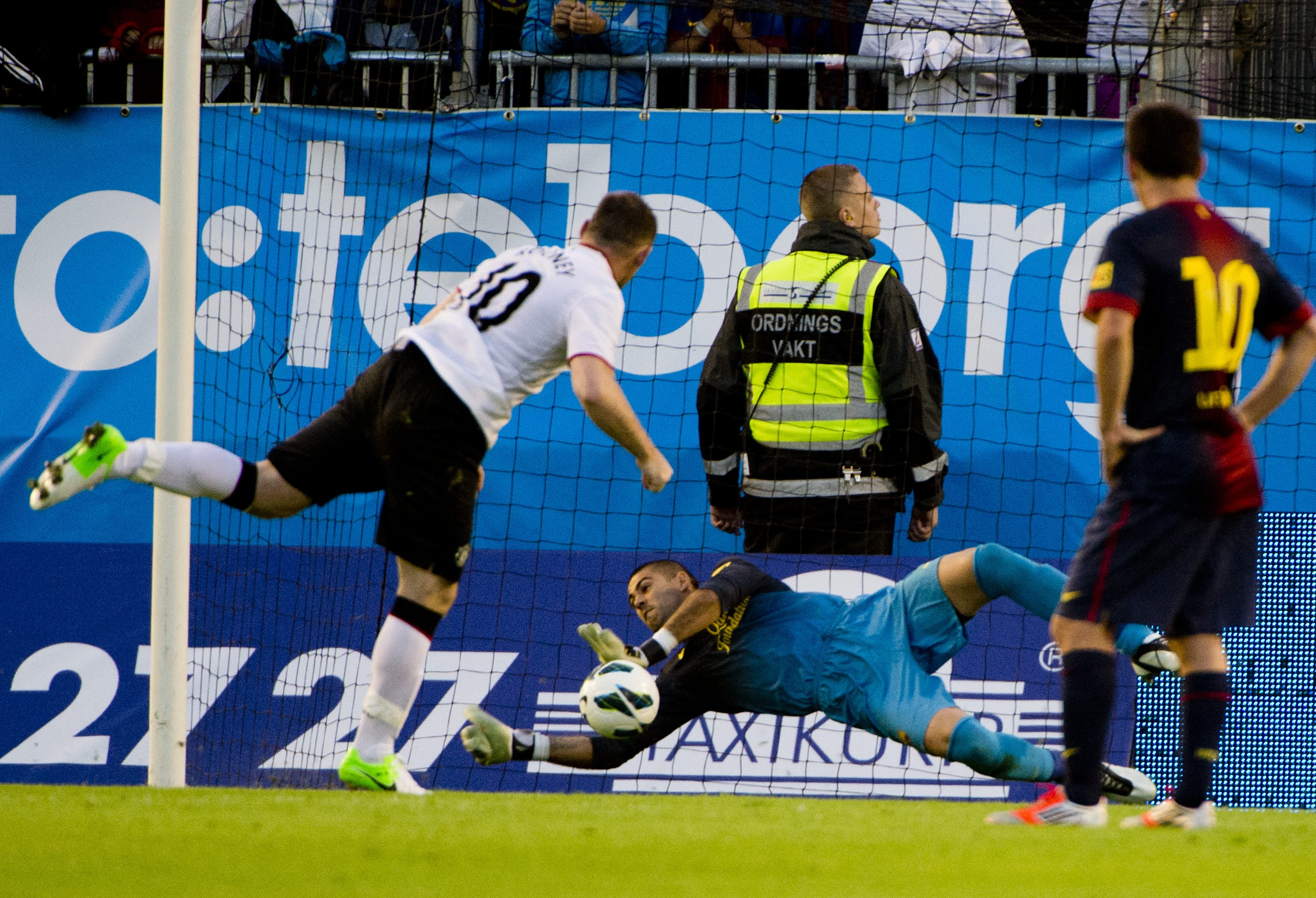 Manchester United, Barcelona, Goteborg
