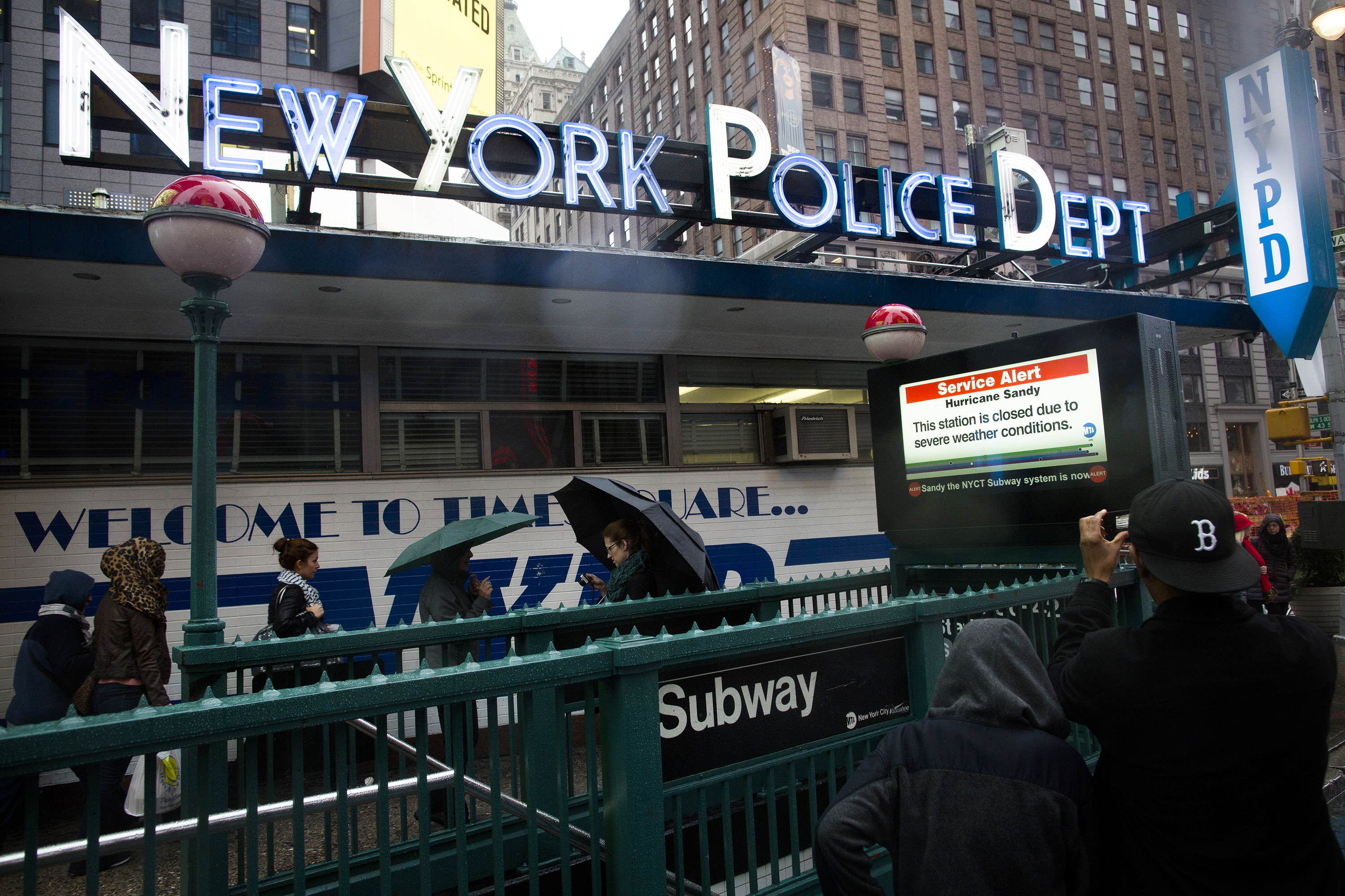 New York, Brott, Våldsbrott, Polis, Historisk dag