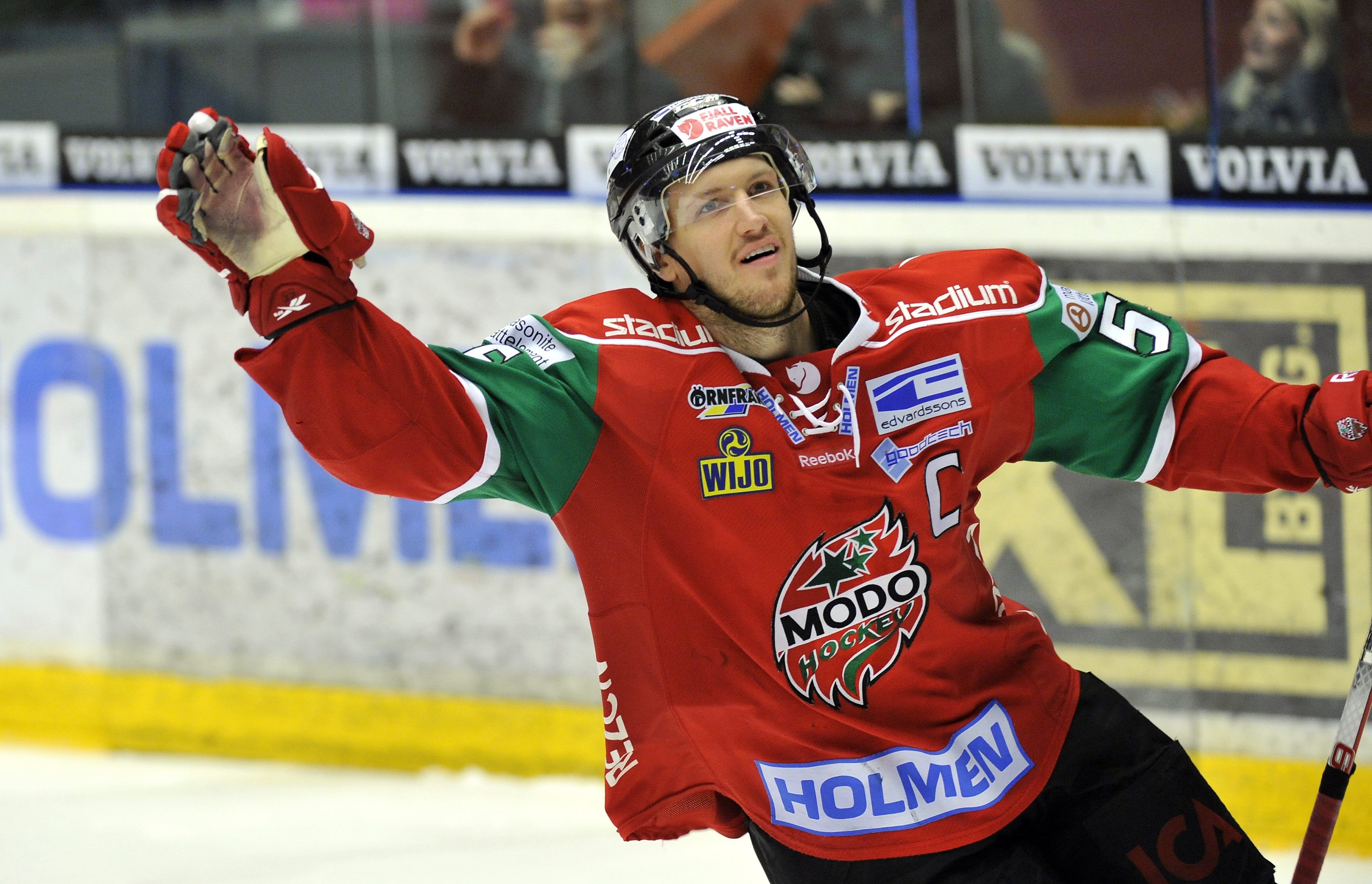 Silly Season, elitserien, Värvningar