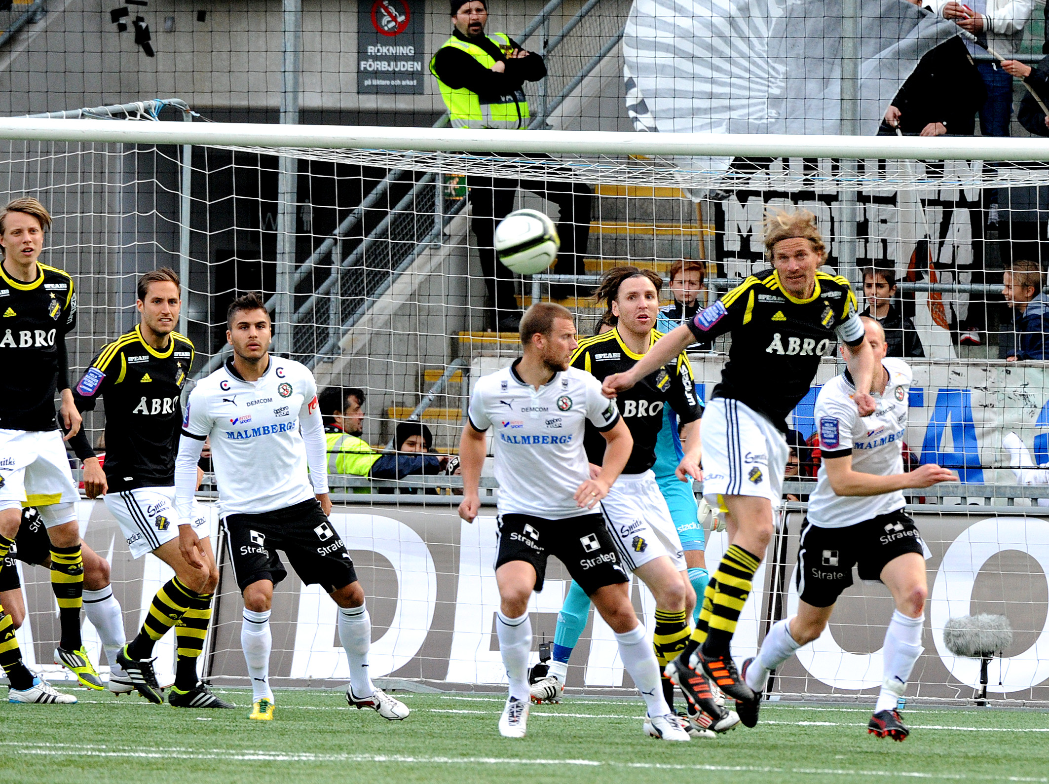 Allsvenskan, Robert Åhman-Persson, Örebro, William Atashkadeh, Fotboll, Örebro SK, AIK, Gnaget
