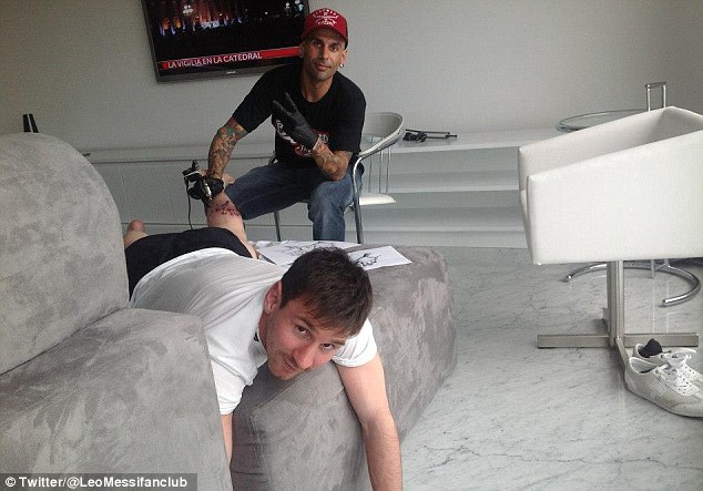 Tatuering, Sonen, Hyllning, Lionel Messi, Thiago