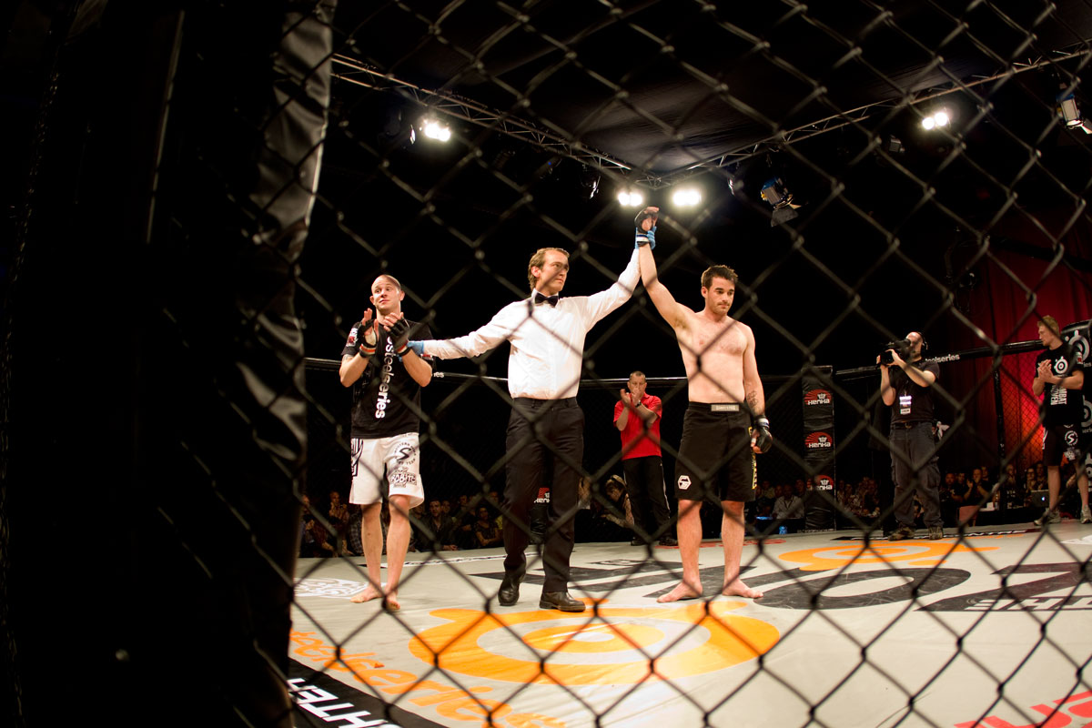 MMA, Besam Yousef, Paul Reed, Lisebergshallen, Martin Svensson, Eddy Bengtsson, Hanna Sillén, The Zone FC 9, Elina Nilsson, Goteborg, Victor Cheng