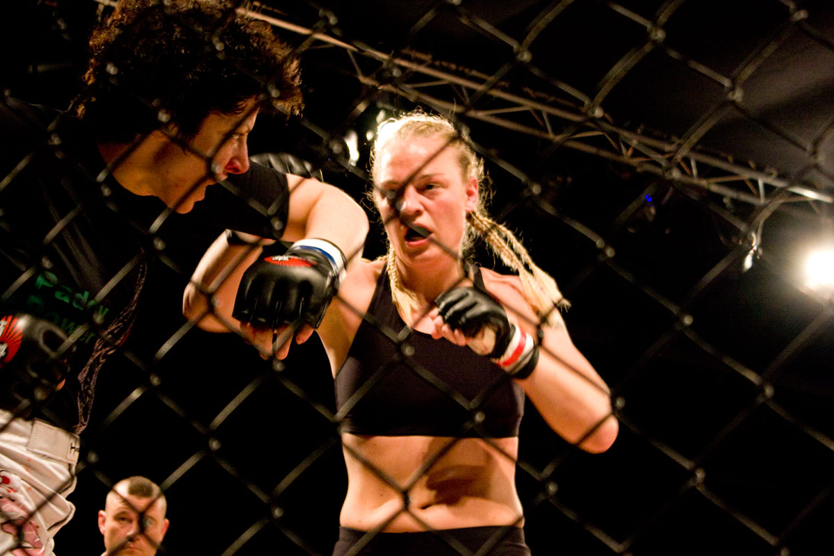 Goteborg, Martin Svensson, Eddy Bengtsson, The Zone FC 9, MMA, Elina Nilsson, Besam Yousef, Paul Reed, Hanna Sillén, Lisebergshallen, Victor Cheng