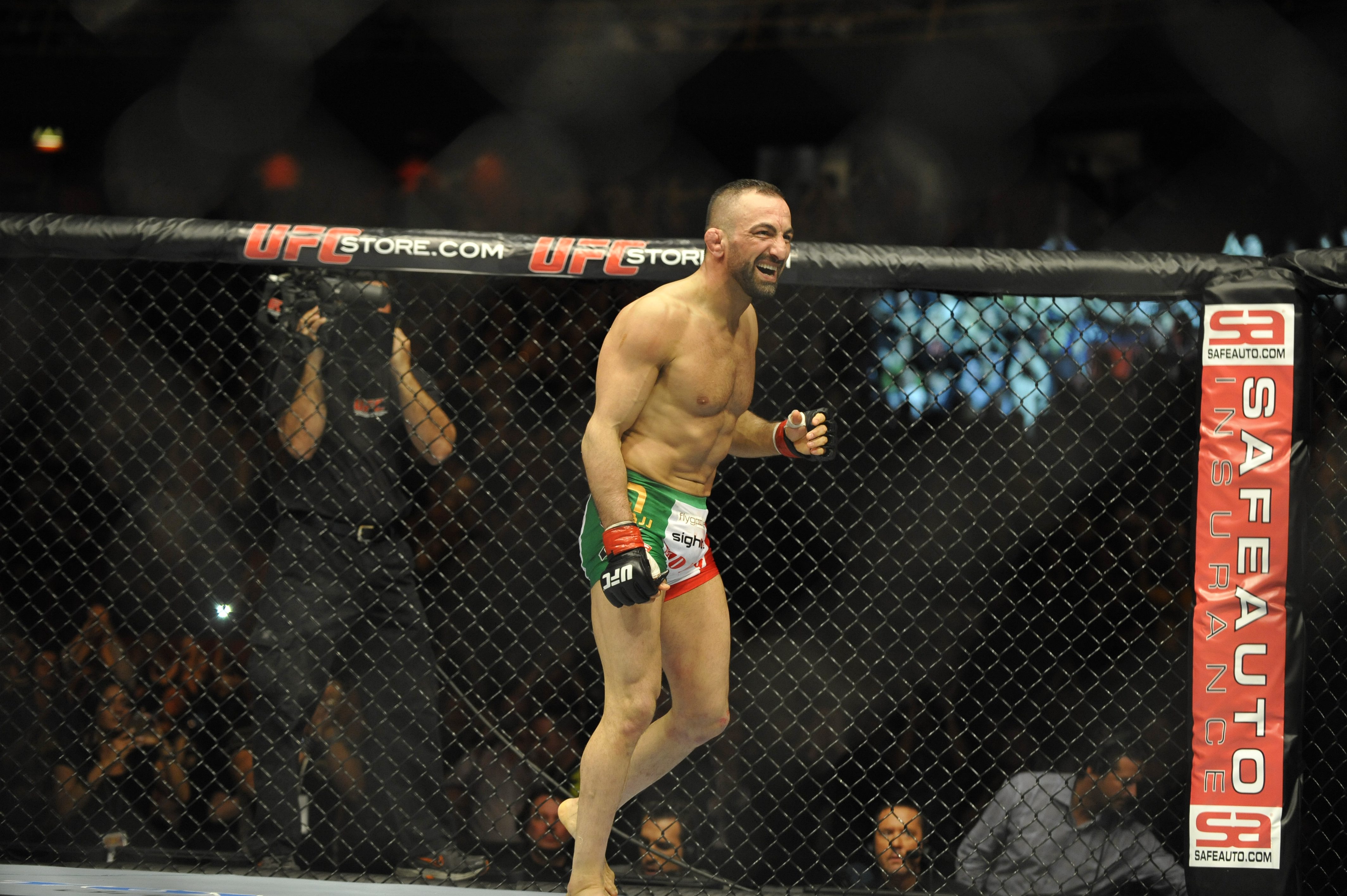 Lyxbutik, Reza Madadi, Grov Stöld, Maddog, MMA, Stockholm