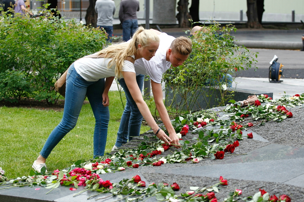 Utoya, Jens Stoltenberg,  Terrordåden i Norge, Oslo