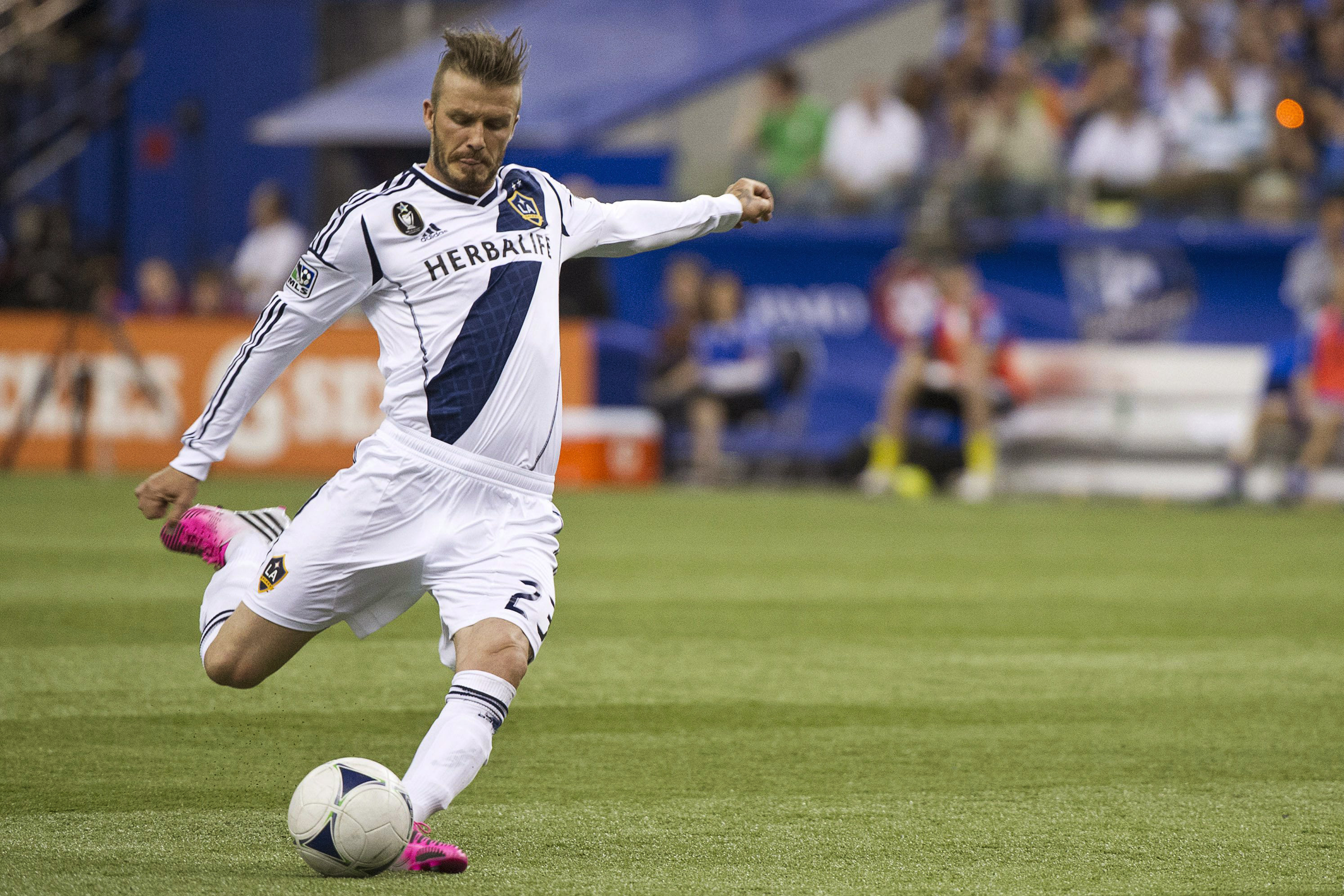 Christian Wilhelmsson, LA Galaxy, Övergång