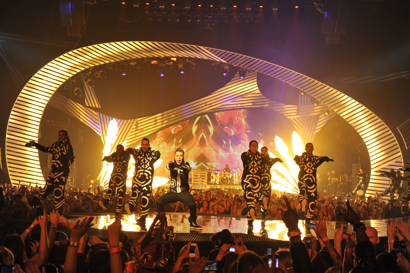 alicia keys, MTV, Muse, Gangnam-style, MTV Europe Music Awards