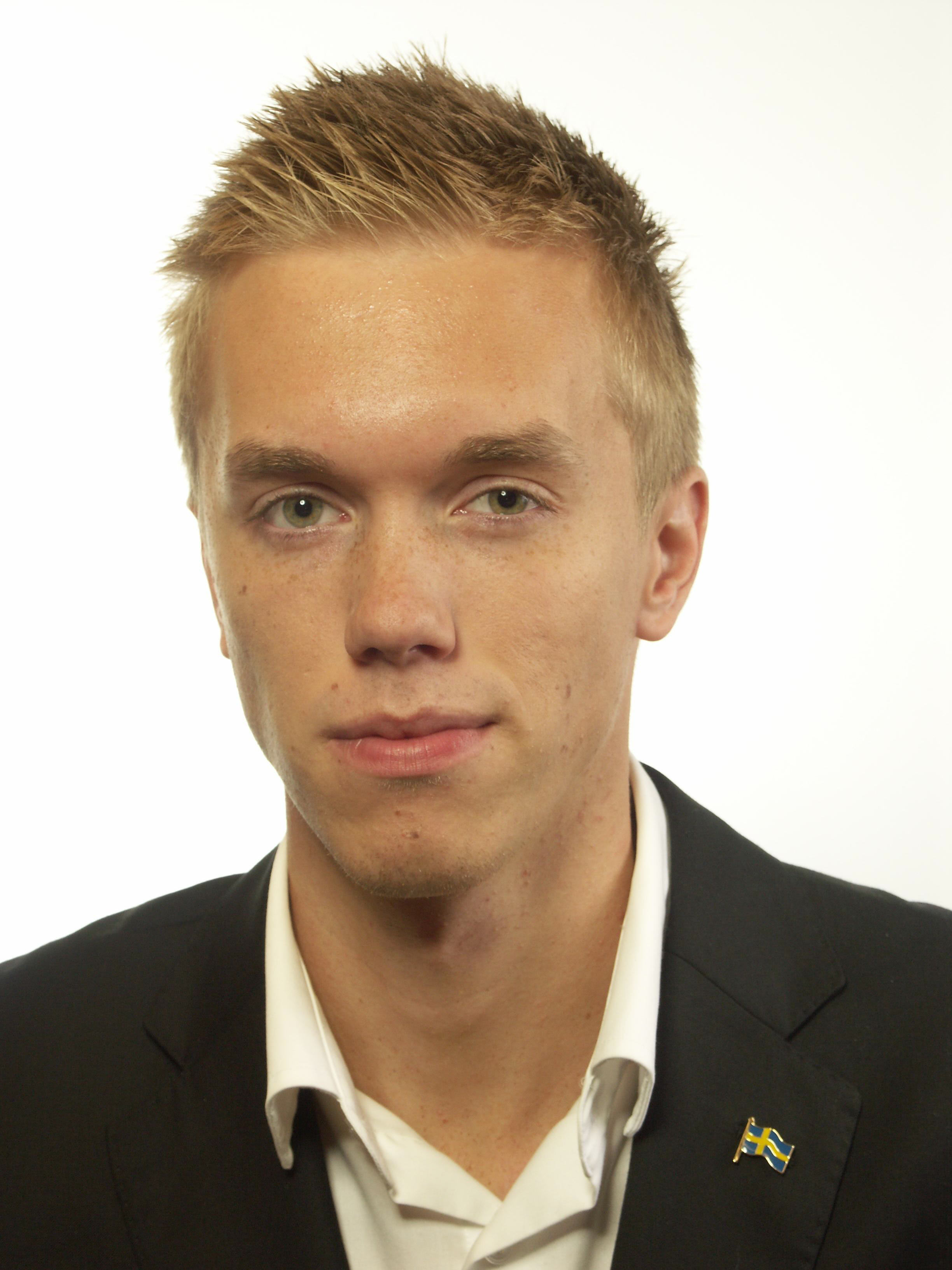 Bilden, SDU, Sverigedemokraterna, Facebook, ku klux klan, SD, Facklor, Gustav Kasselstrand, Flagga, Bild, Sverige