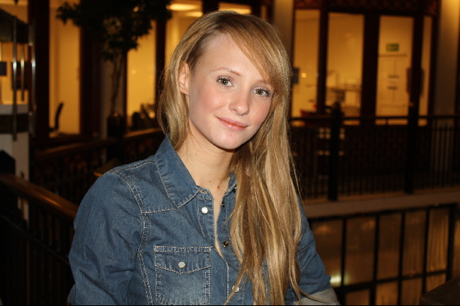 Kissie, Bloggare, Dessie, Bloggerska, Paulina Danielsson, Desire Nilsson, Alexandra Nilsson, Hugo Rosas, Paow, Sverigedemokraterna, Blondinbella