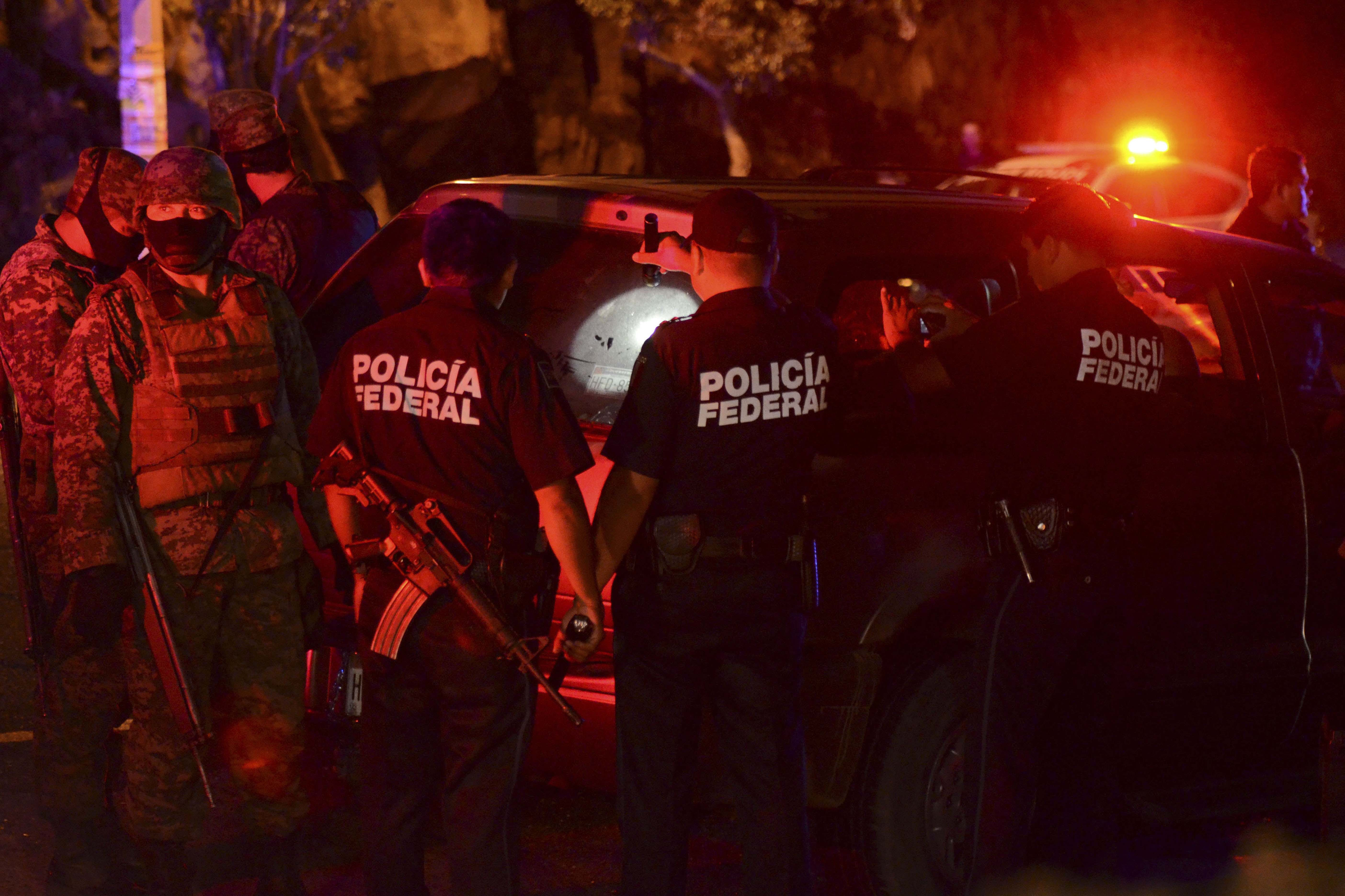 Taxichaufför, Monterry, Mexiko, Polis, mord, Död, Attacker, Taxi, Skottlossning, Jorge Domene Zambrano