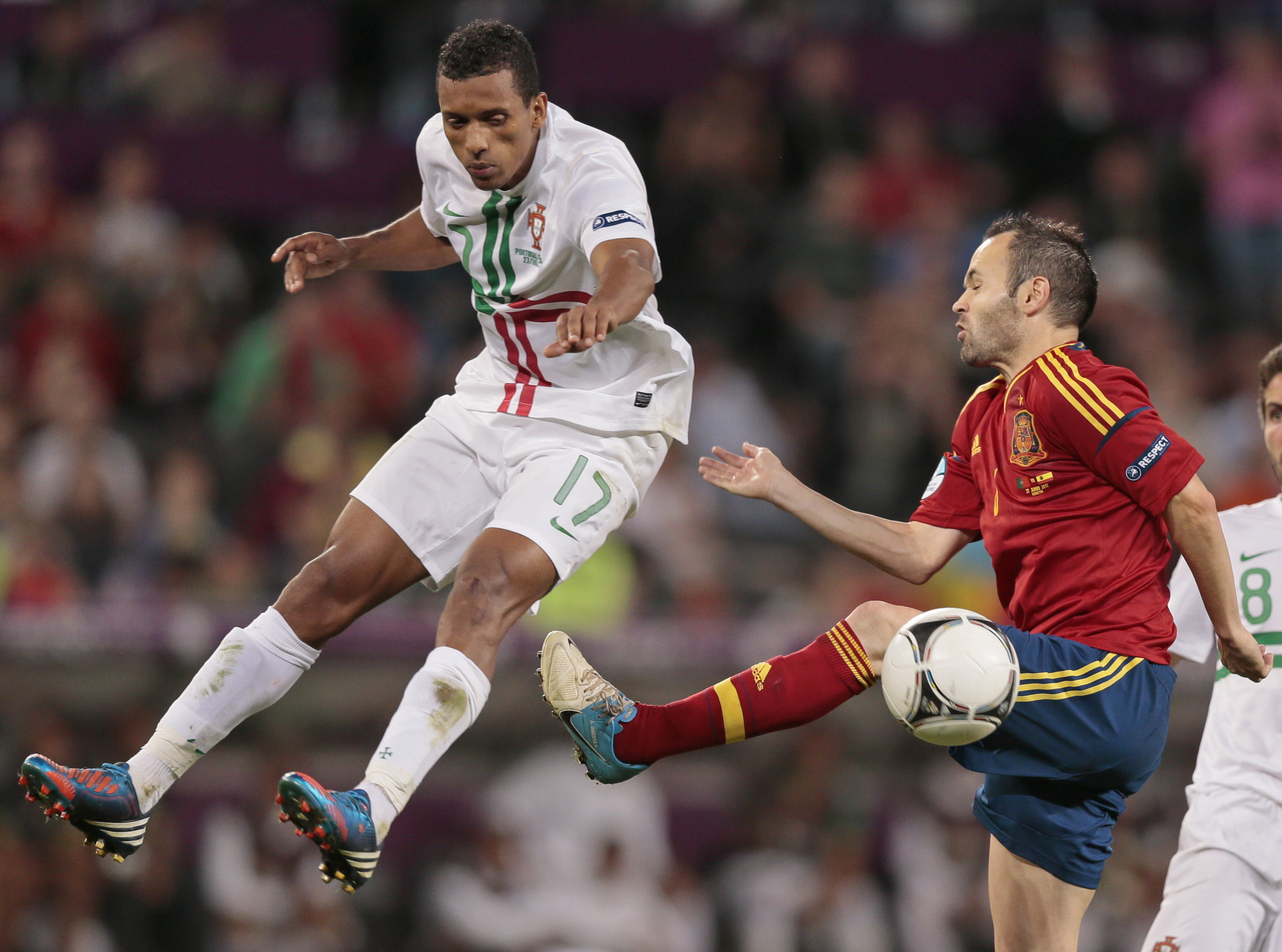EM-nyheter, Semifinal, Portugal-Spanien