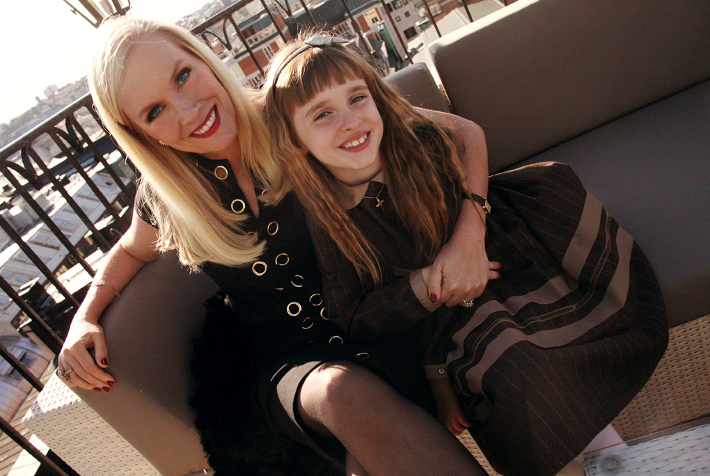 Gunilla Persson, Hemmafruar, New York-fruar, TV3