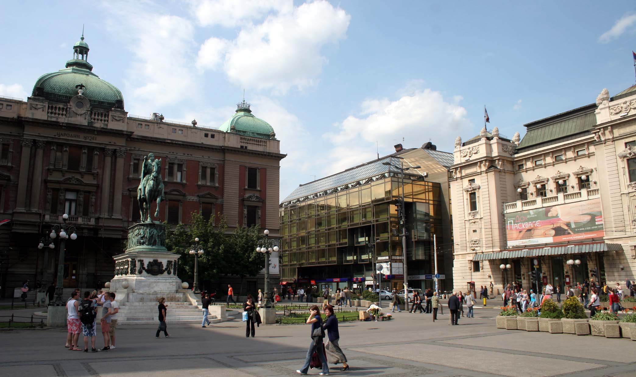 Studenter, Reklam, Pirate Bay, Annons, Belgrad, Serbien, Hackare