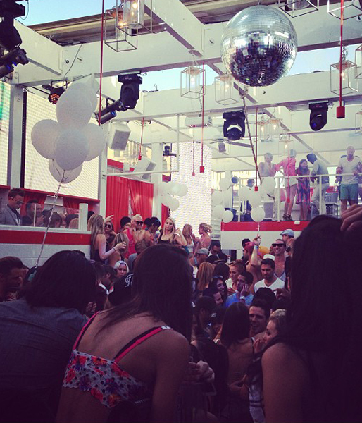 Glas, LA, Los Angeles, Drink, Klubb, Droger, Natacha Peyre