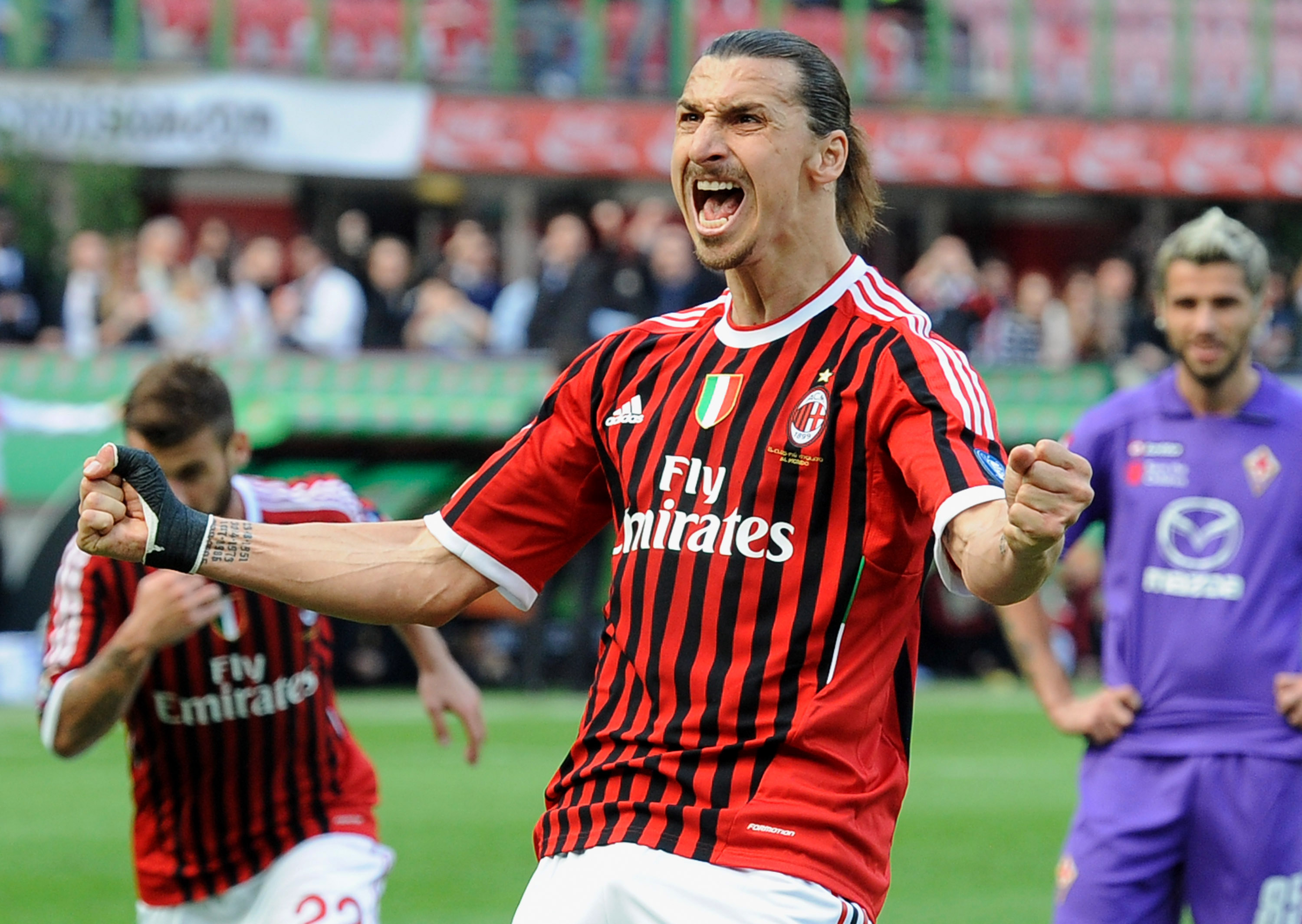 Fotboll, Zlatan Ibrahimovic, milan, Lön