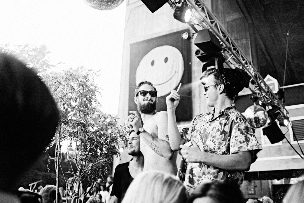 Daytime sessions, Trädgården