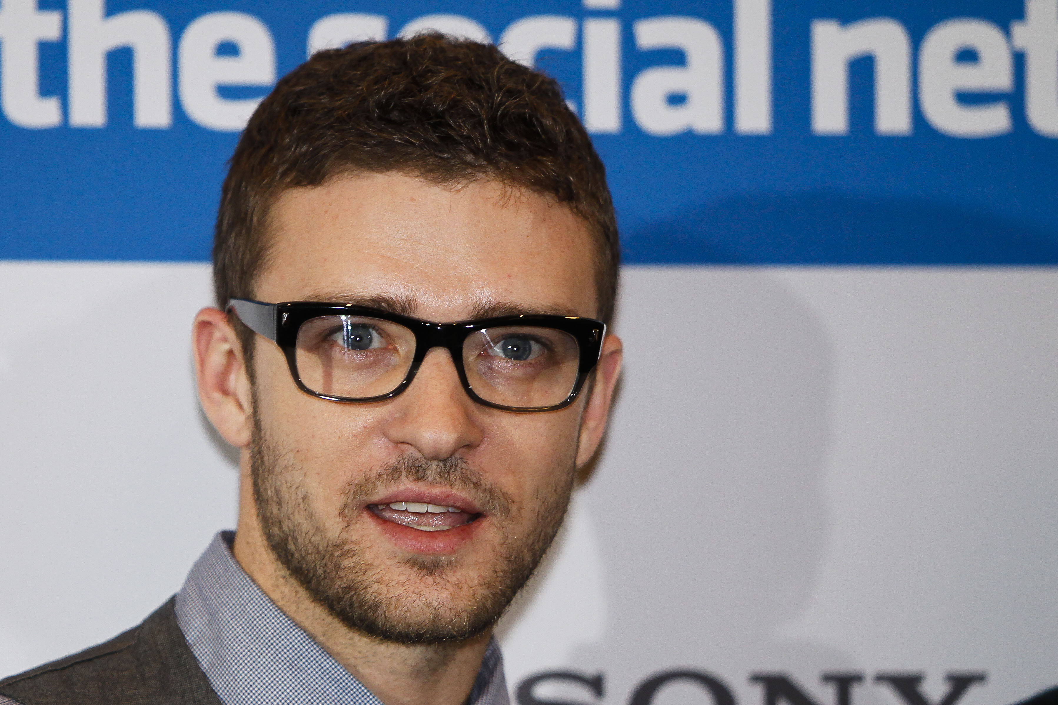 otrohet, Justin Timberlake, Mila kunis, Jessica Biel