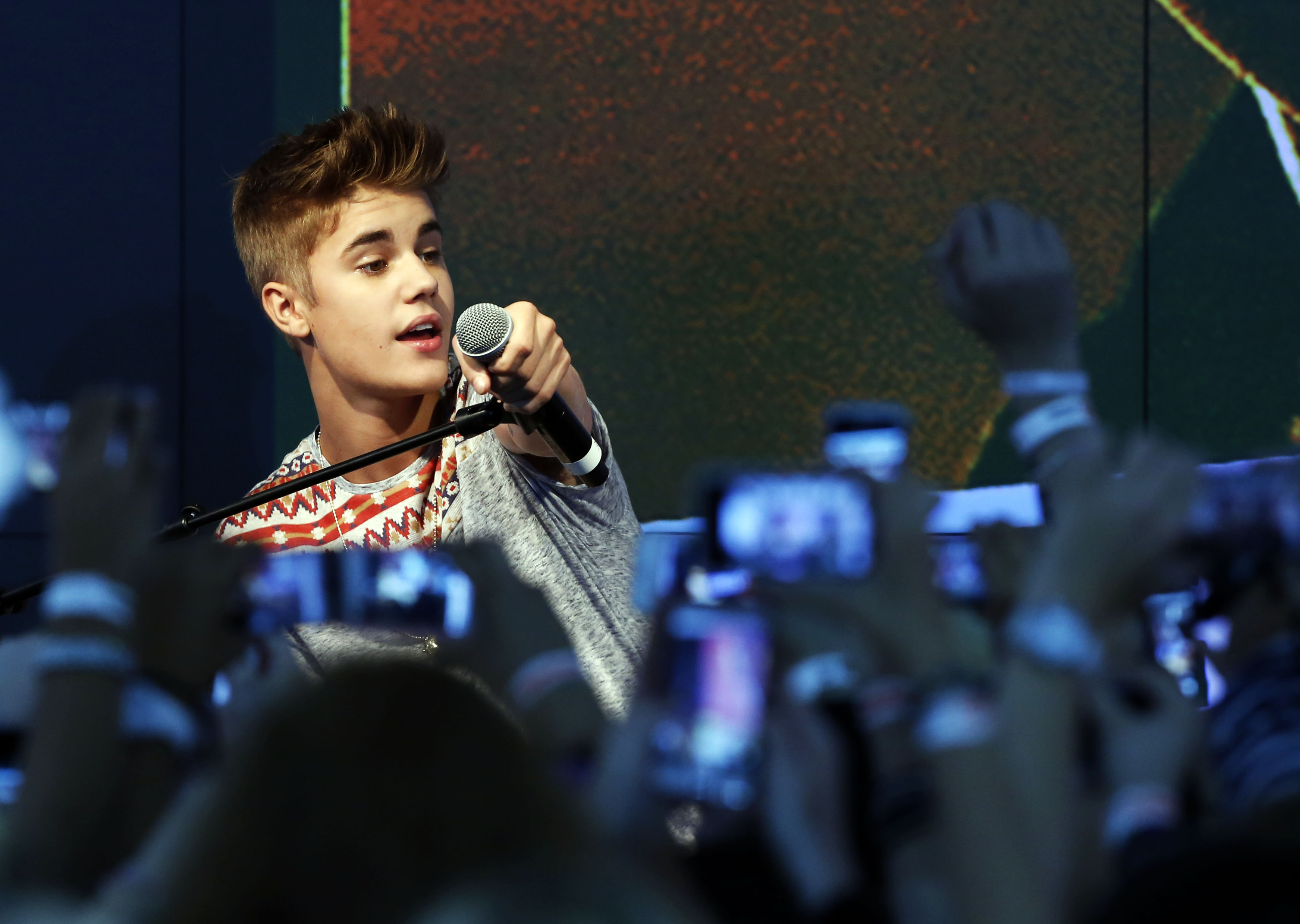 Bakersfield Condors, Justin Bieber,  Eliteprospects