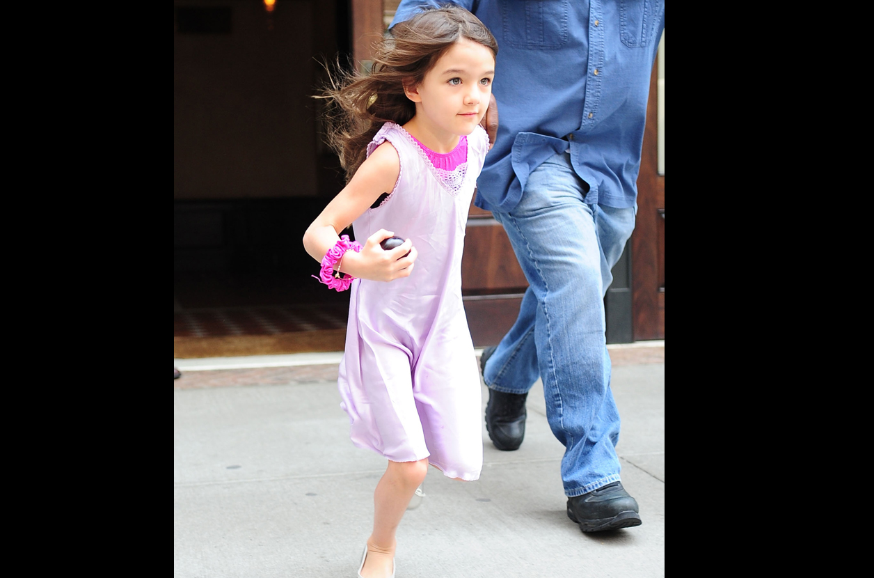 kändisbarn, Katie Holmes, Barn, Brad Pitt, Angelina Jolie, Hollywood, Suri, shilo, Brangelina