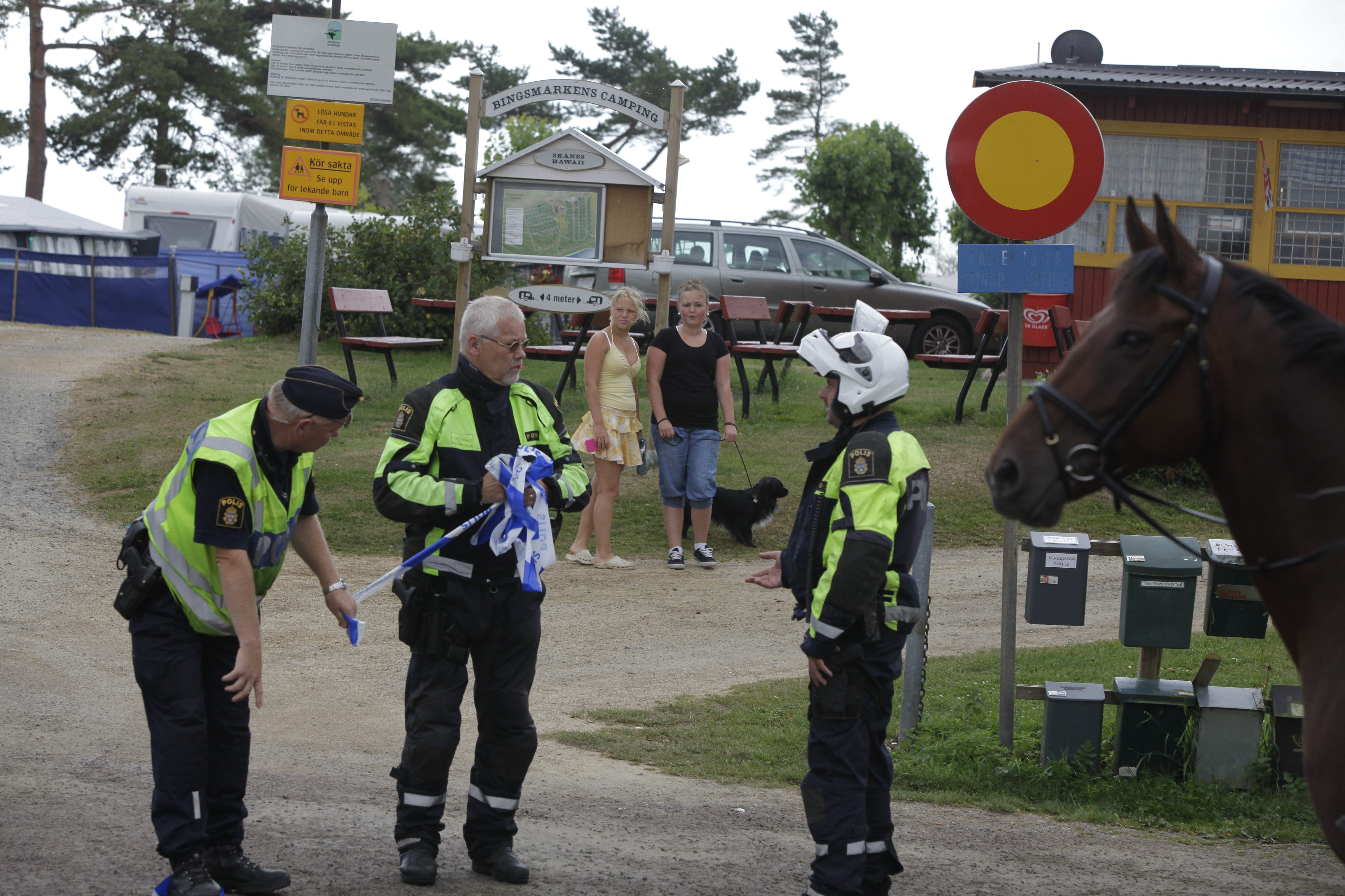 Polis