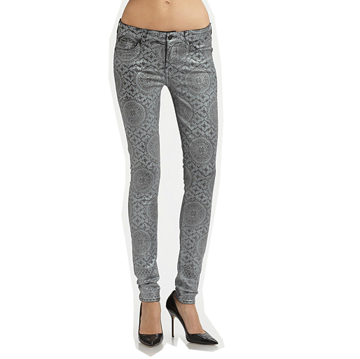 Svart, Amanda Berg, Shopping
