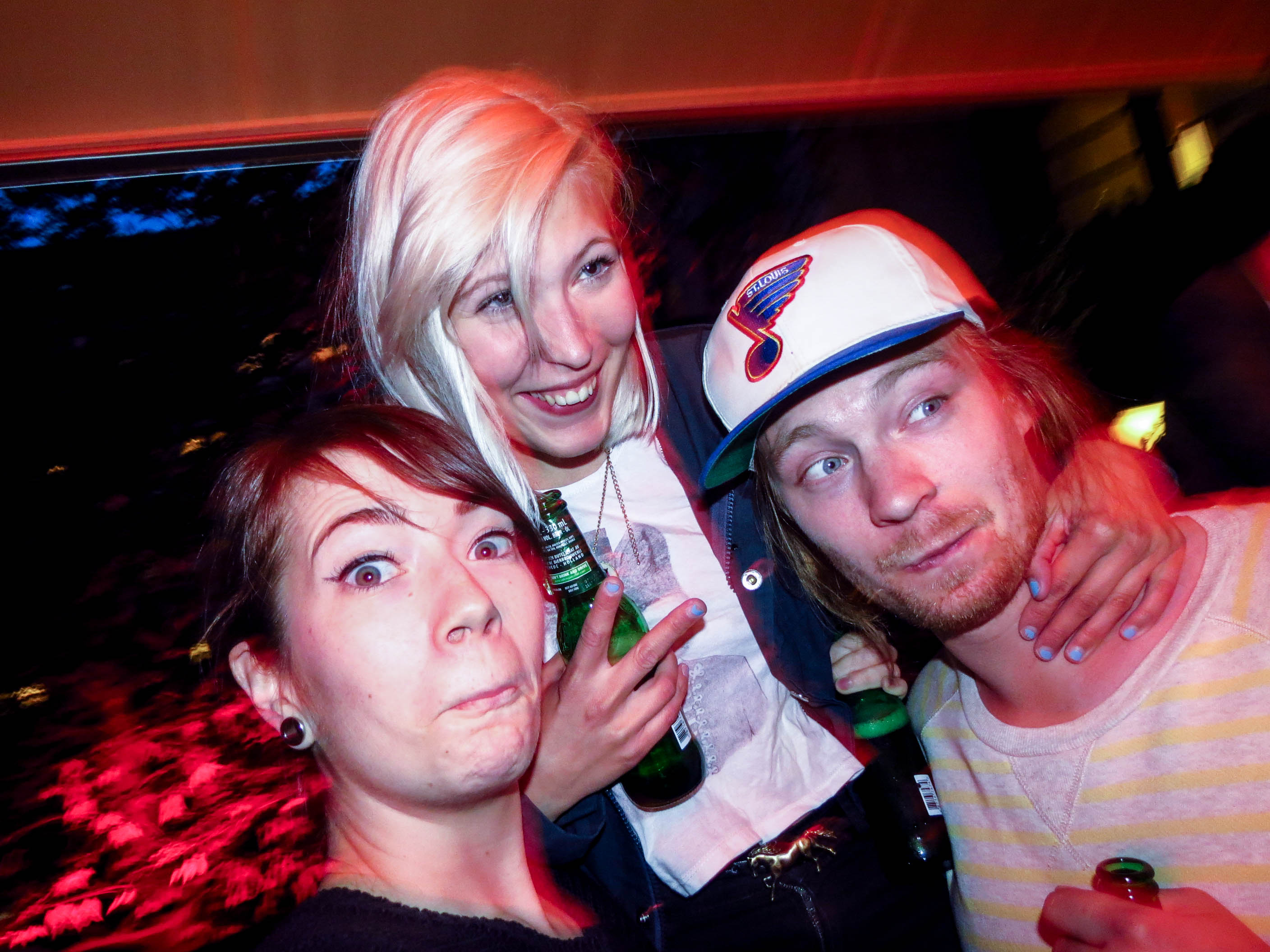 VICE, Kåken, Y och M
