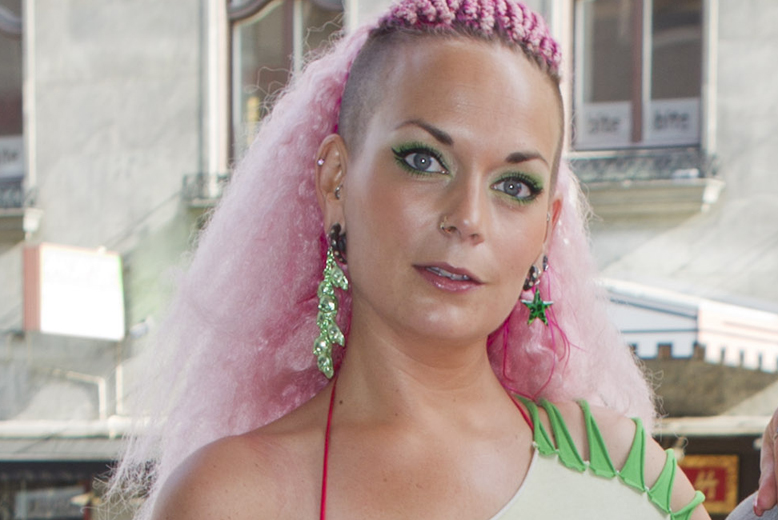 kändis, Stjärna, Fest, Eric Amarillo, Blondinbella, Ana Gina, Isabella Löwengrip, Musik, Sverige, Gina Dirawi