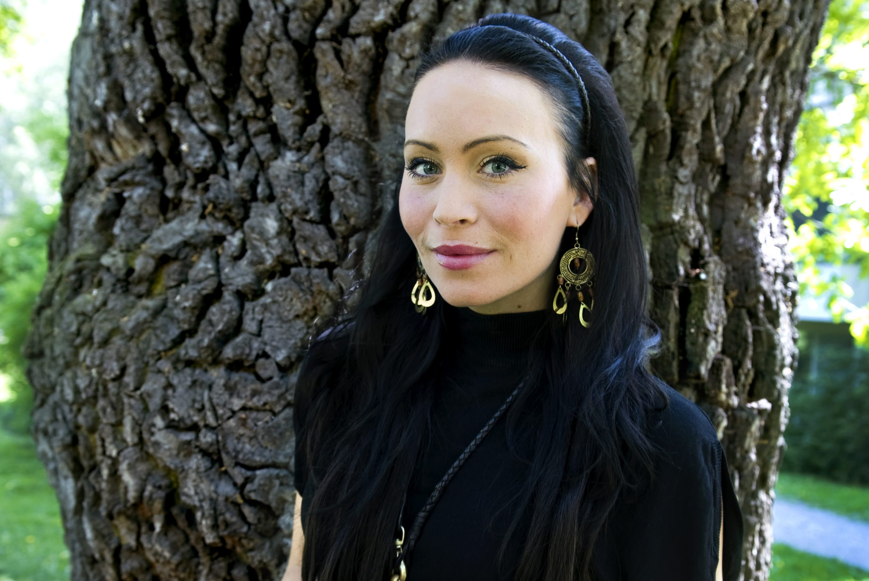 Sara Varga, Spring för livet, Berättar, Melodifestivalen 2011, Blogg, Deprimerad, Ex