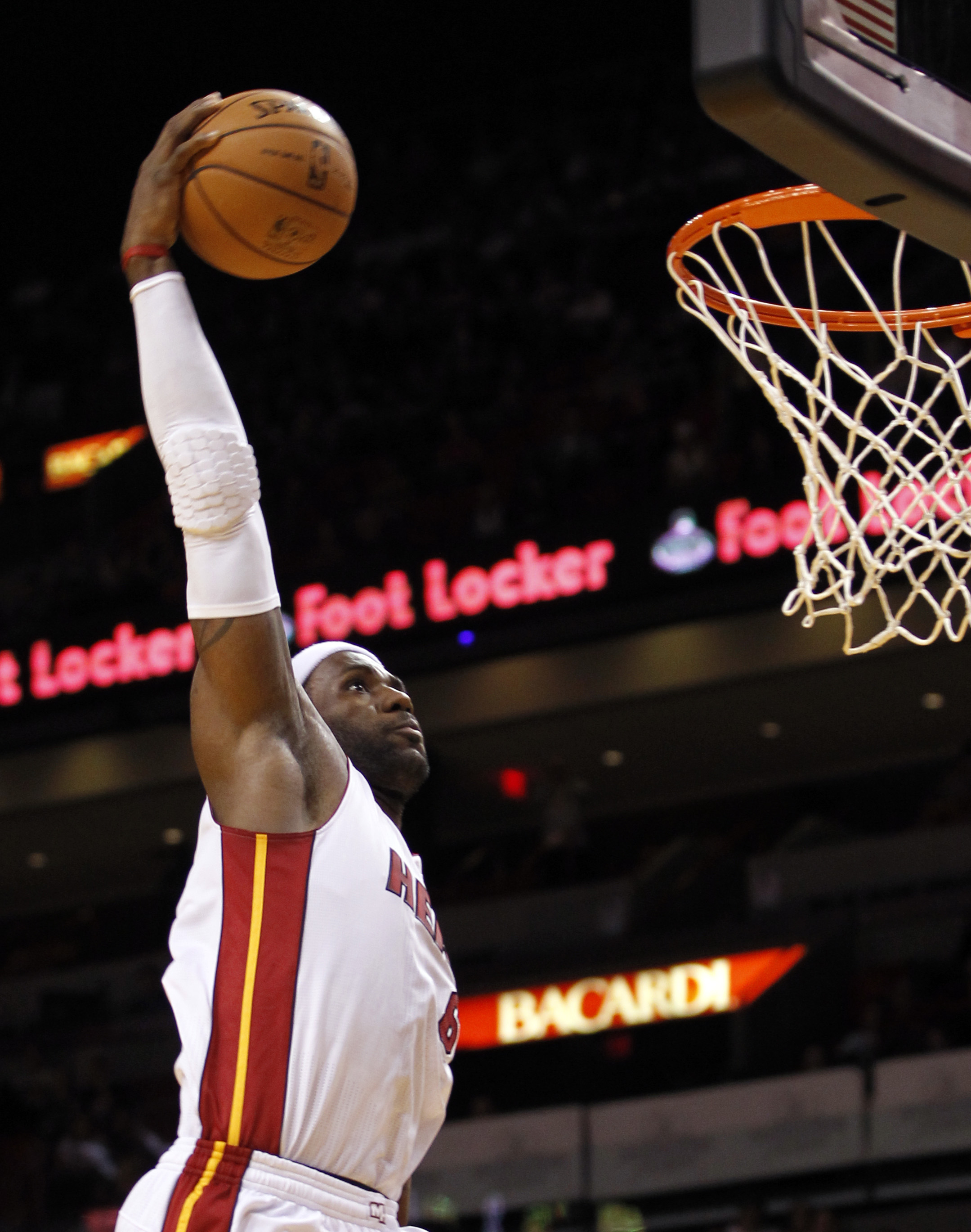 2012,  Sportsman of the year, LeBron James, Sports Illustrated, Miami Heat, Cleveland Cavaliers, NBA