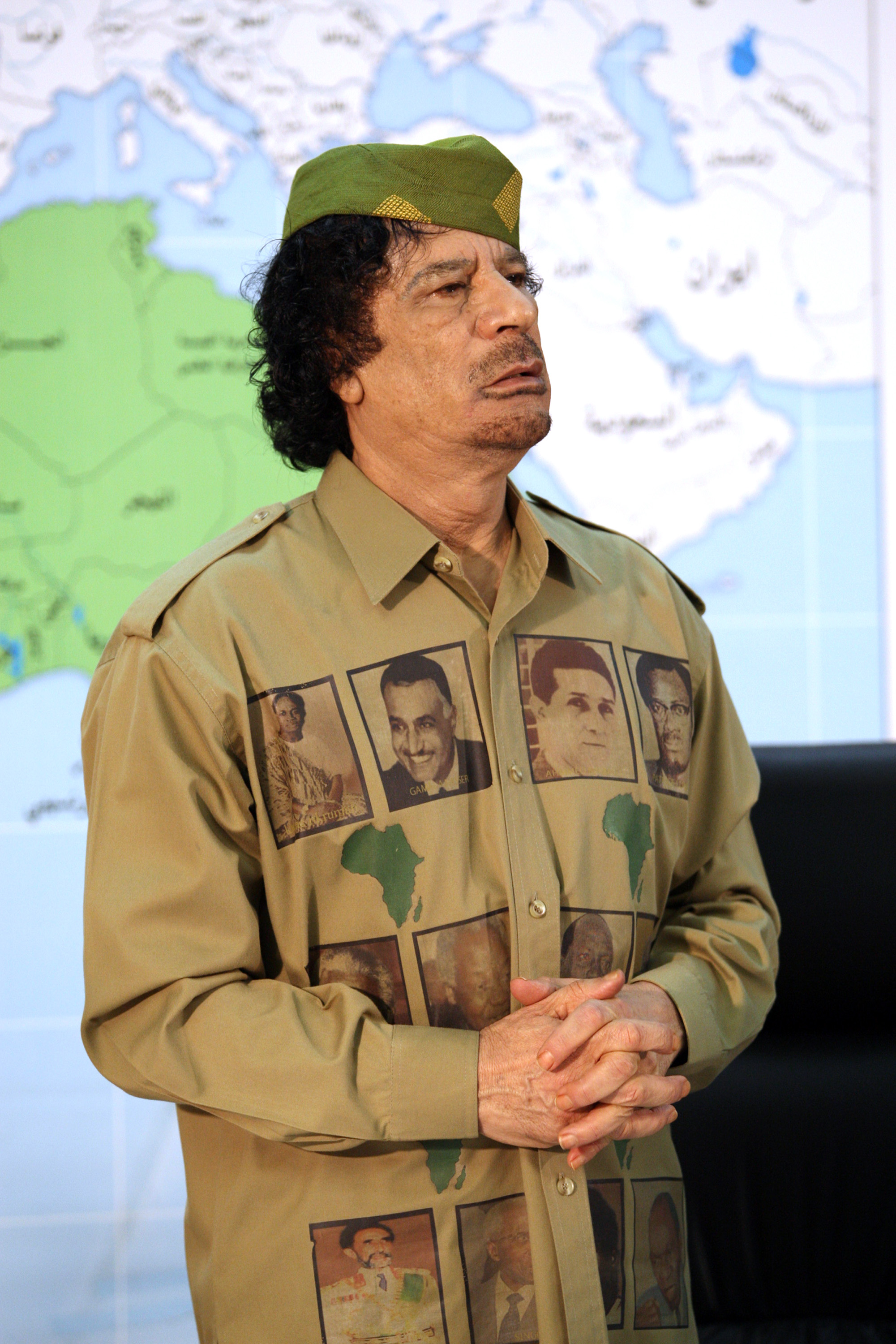 Muammar Khaddafi, Tillgångar, Miljarder, Libyen
