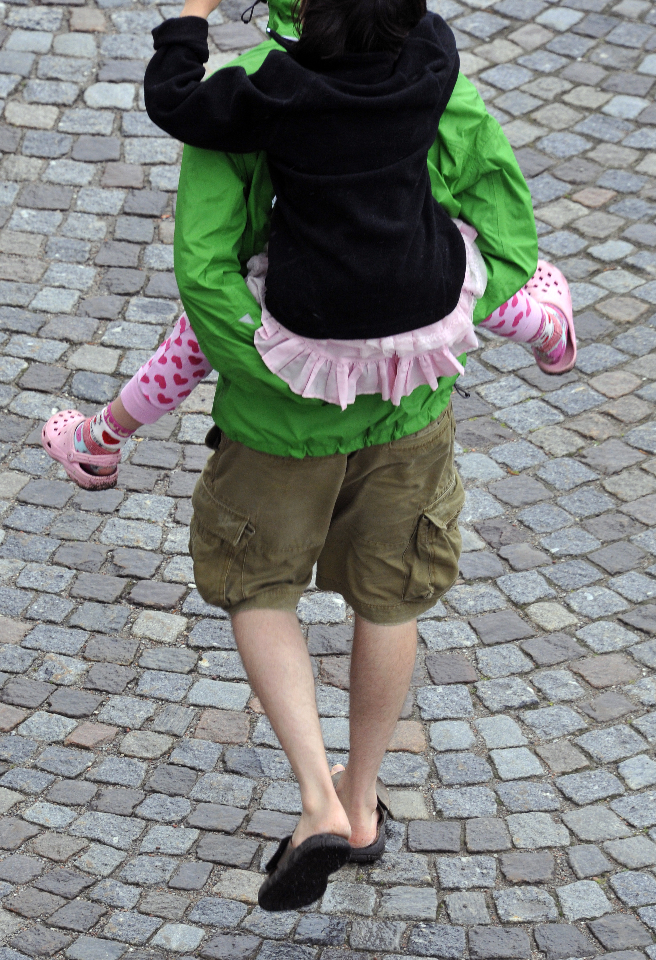 barnpornografi, Dömd, Pedofili, Valdtakt