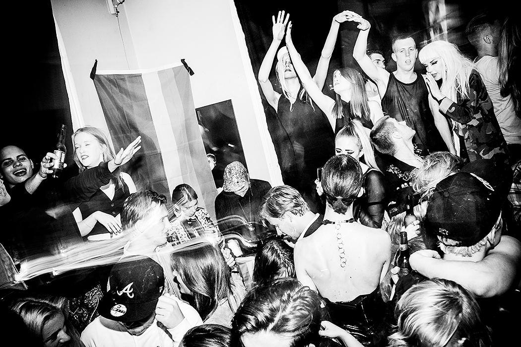 Looney Tuesday, Pride, Gago Cuk, Åwkward Jerling, Haggorna, F12, Haggrummet