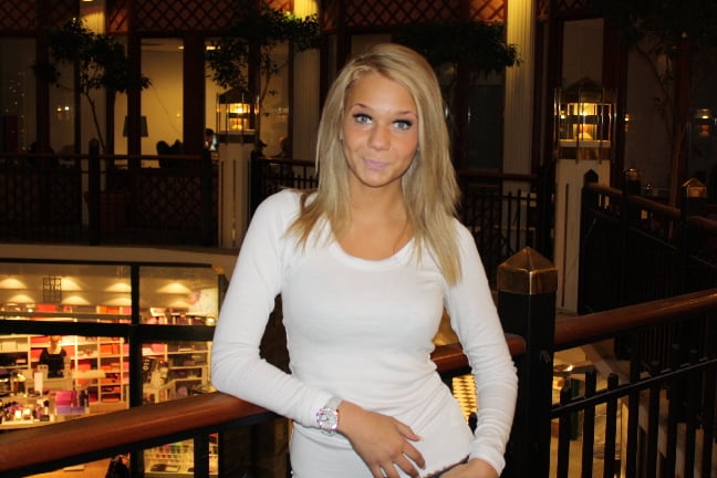 Alexandra Nilsson, Bloggerska, Paow, Dessie, Blogg, Bloggare, Desire Nilsson, Bella & Tyra Show, Kissie