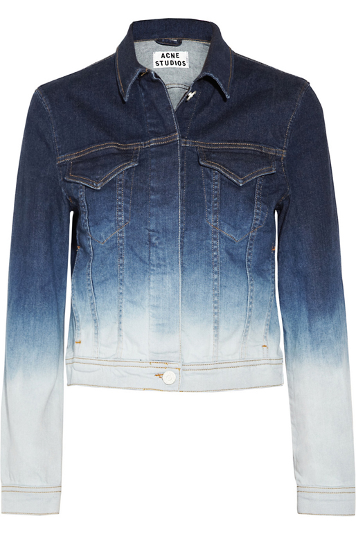Jacka, Shopping