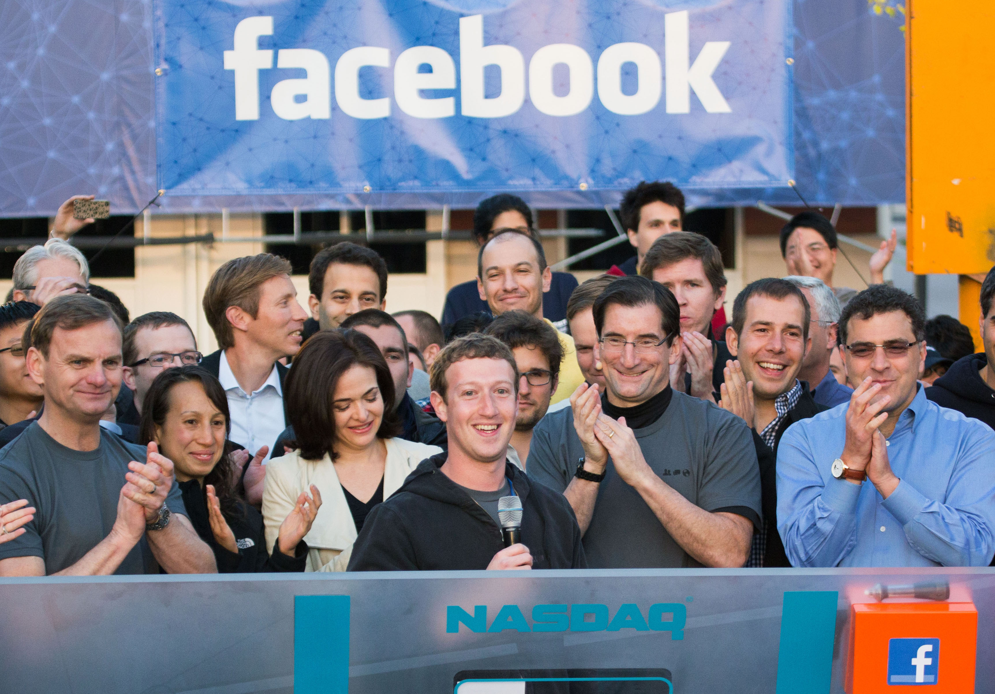  Börsnoterat,  Sjunde AP-fonden, Facebook,  Aktiemarknaden,  Aktie