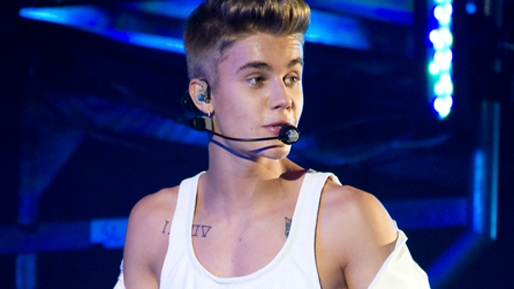 Justin Bieber, Stockholm, Sälja, Ebay,  Linne,  Rose, Auktion