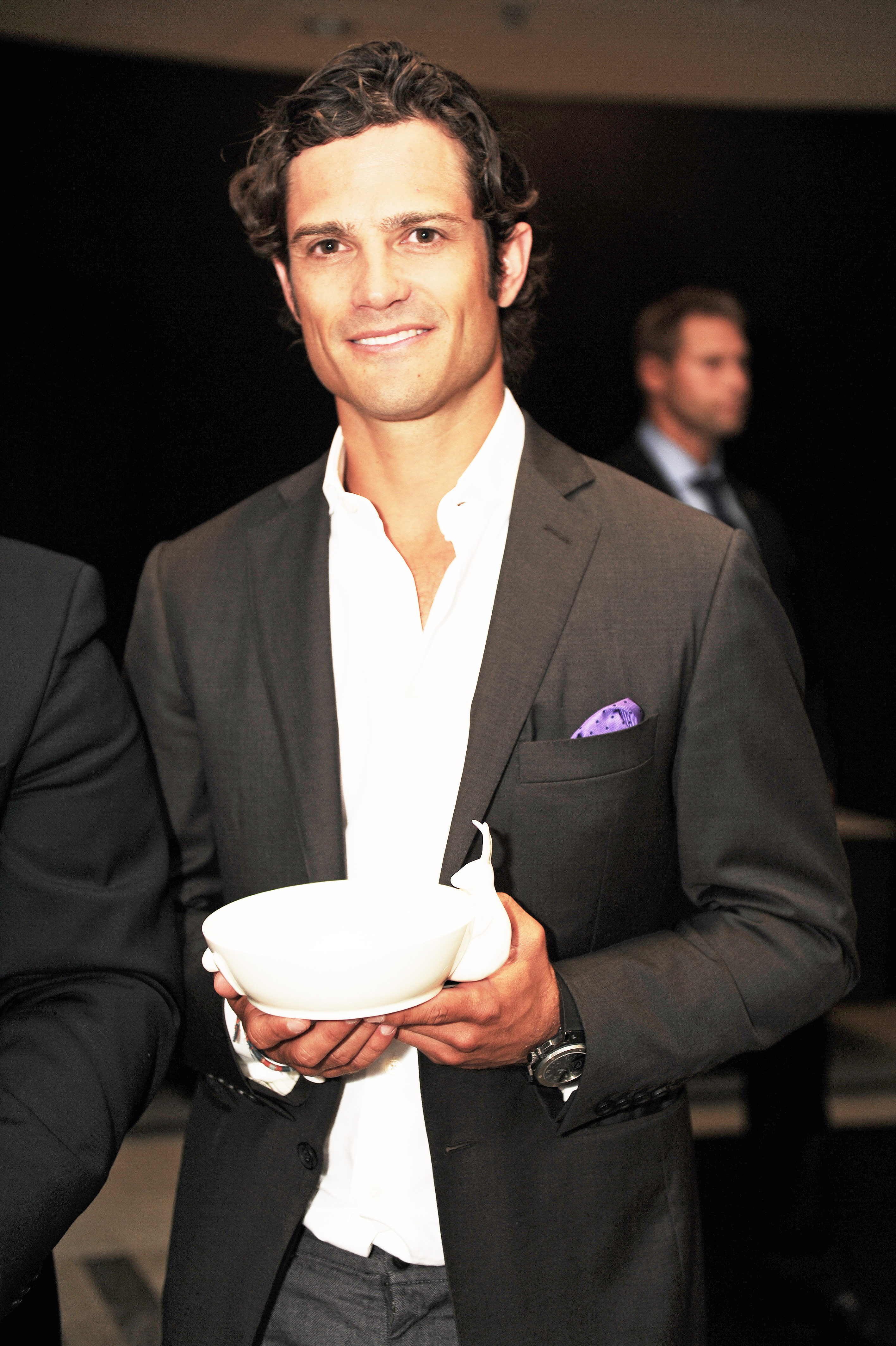 NK, Carl Philip