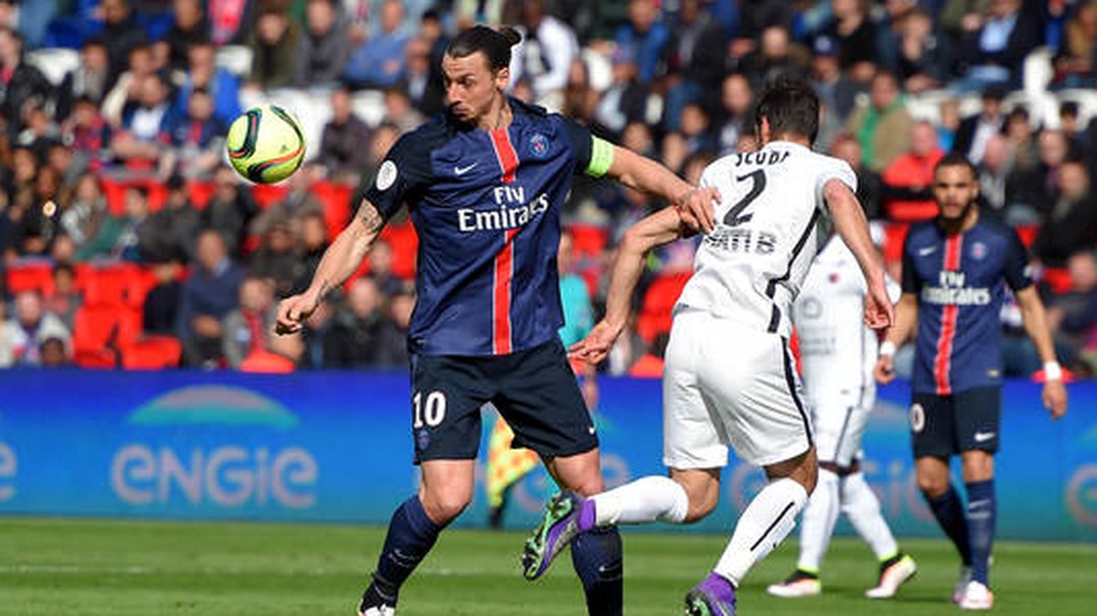 Zlatan har haft en bra säsong i PSG och ryktas till flera storklubbar. 