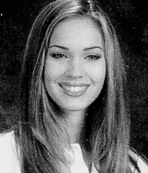 Megan gick förmodligen glatt till skolfotograferingen, ett leende att avundas. Megan gick förmodligen glatt till skolfotograferingen, ett leende att avundas.